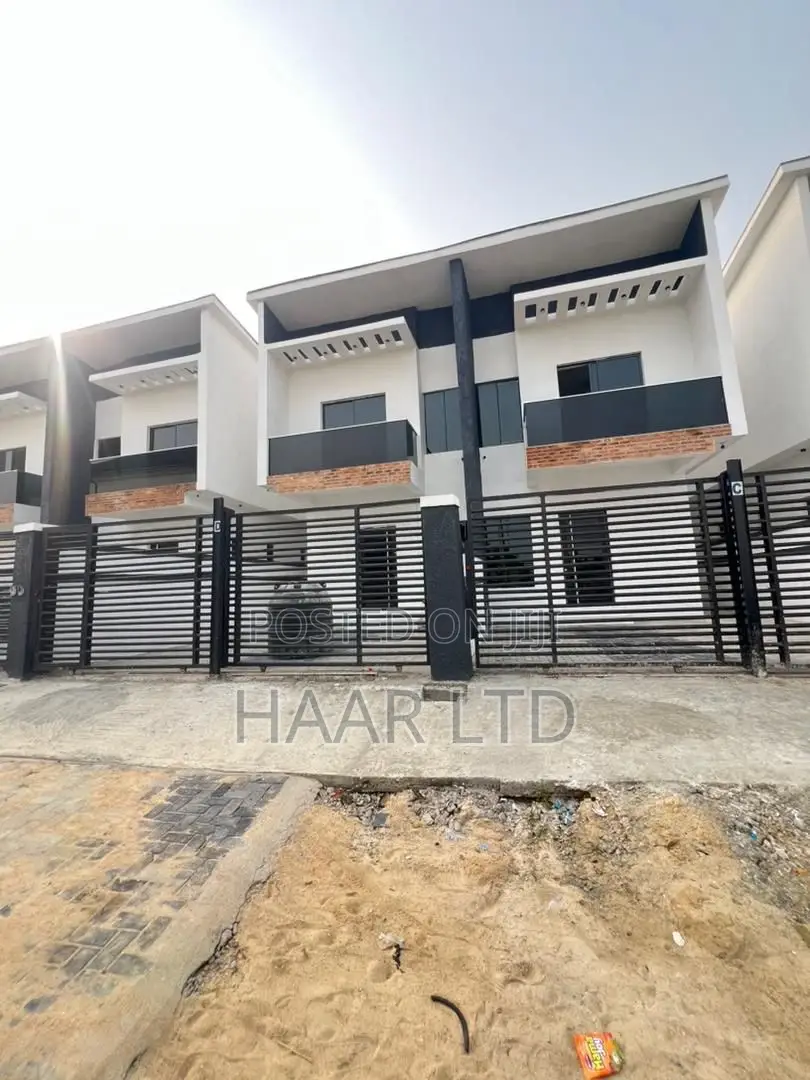4bdrm Duplex in Abraham Adesanya Estate for sale in Abraham Adesanya Estate