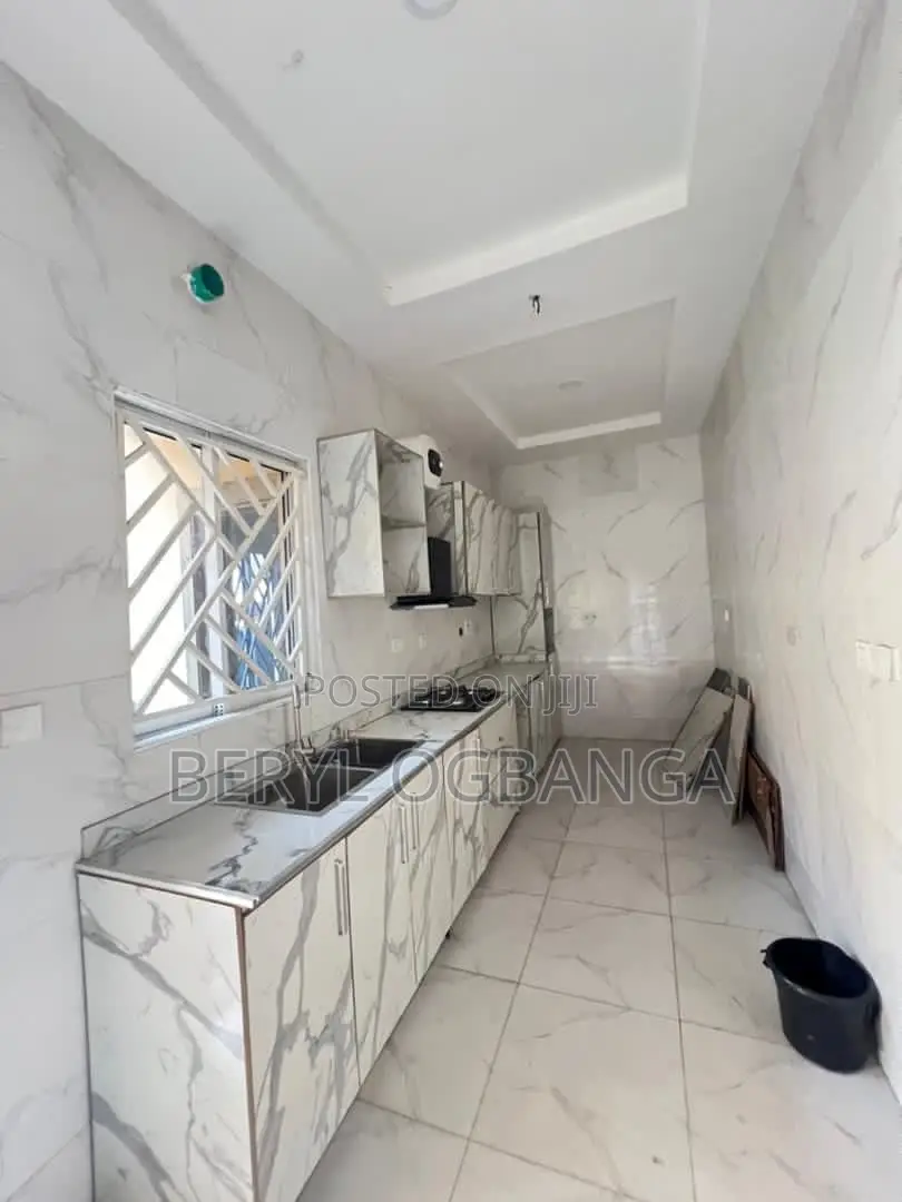 2bdrm Apartment in Ilaje for sale in Ilaje