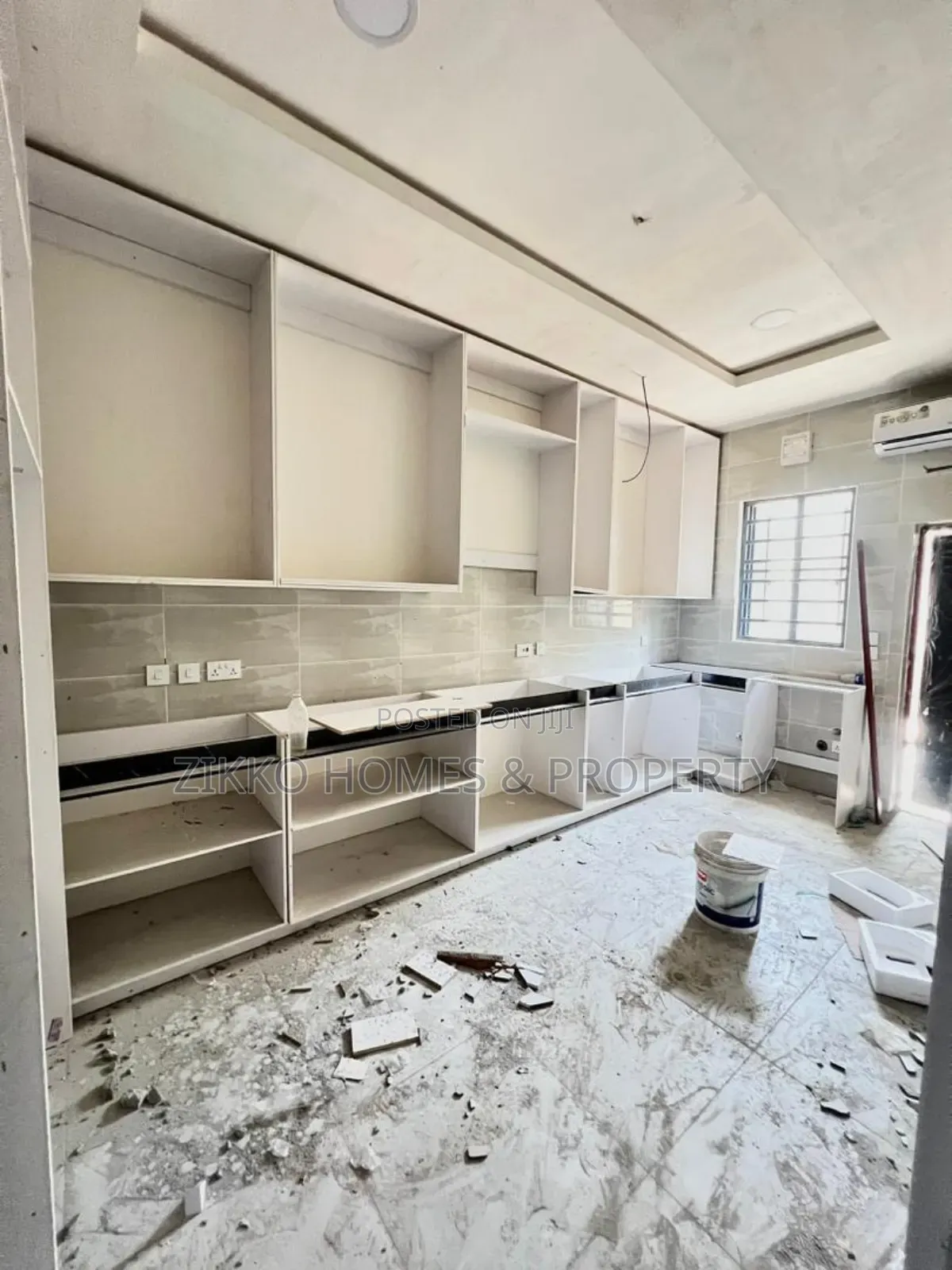 4bdrm Townhouse/Terrace in Oniru, Victoria Island for sale in Victoria Island