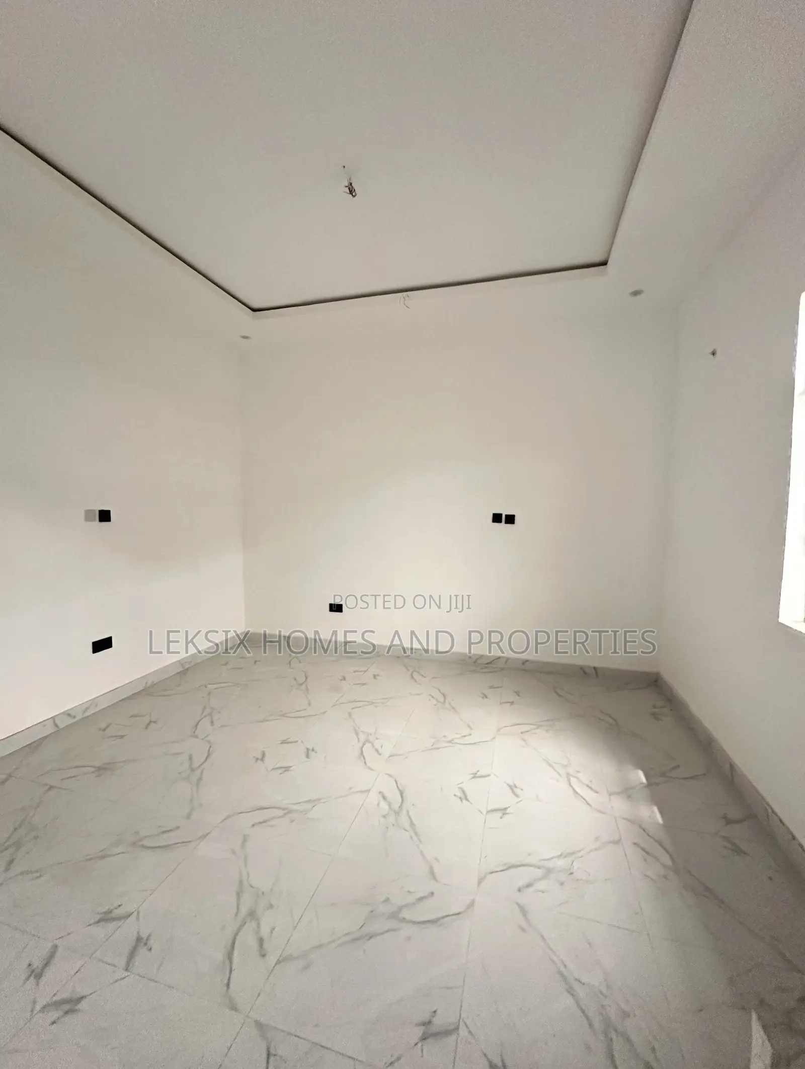 2bdrm Apartment in A Well Secured for sale in Abraham Adesanya Estate
