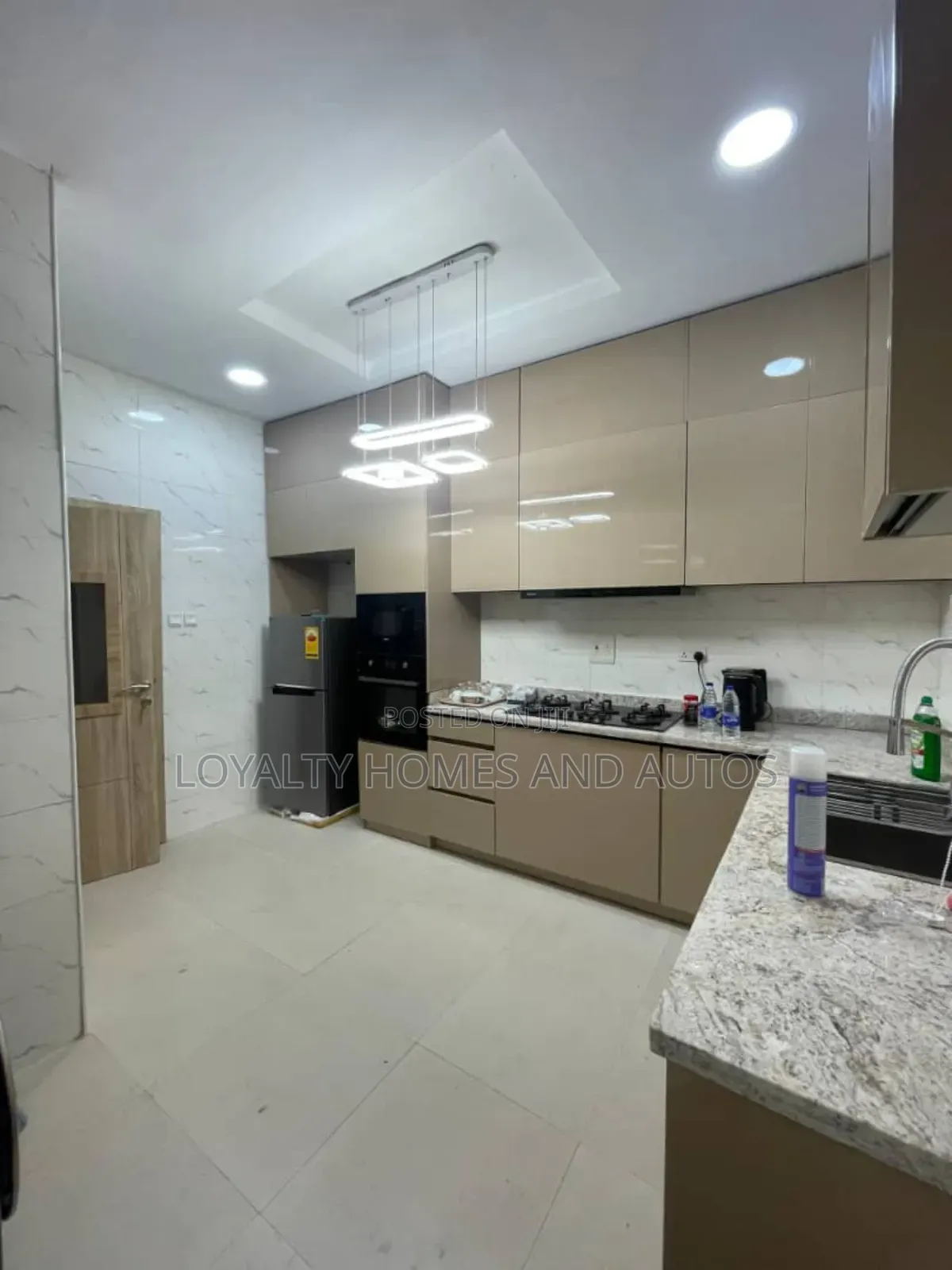 4bdrm Duplex in Ikeja for sale in Ikeja
