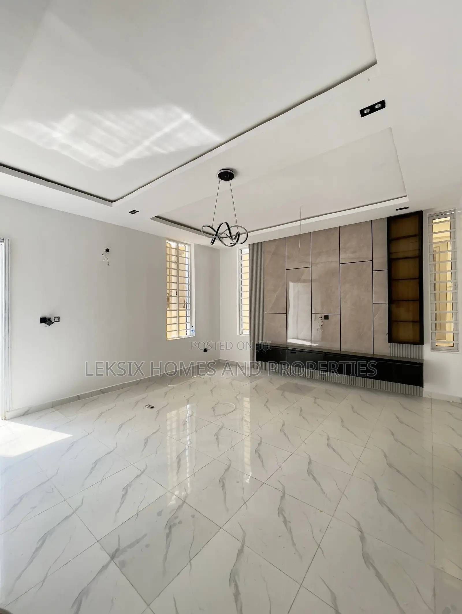 4bdrm Duplex in A Well Secured, Ikota for sale in Ikota