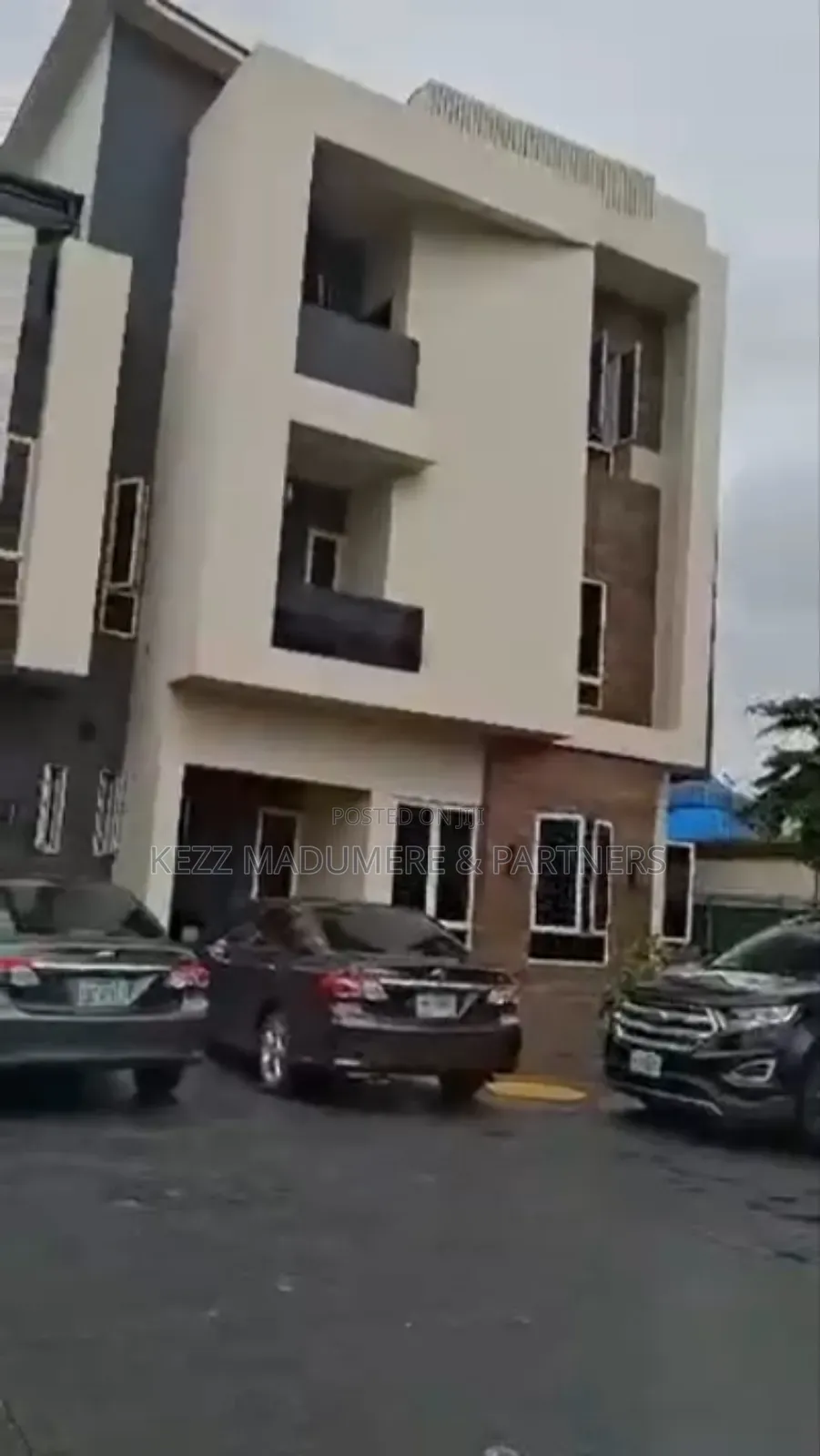 5bdrm Duplex in Dr Peter Odili , for sale in Port-Harcourt