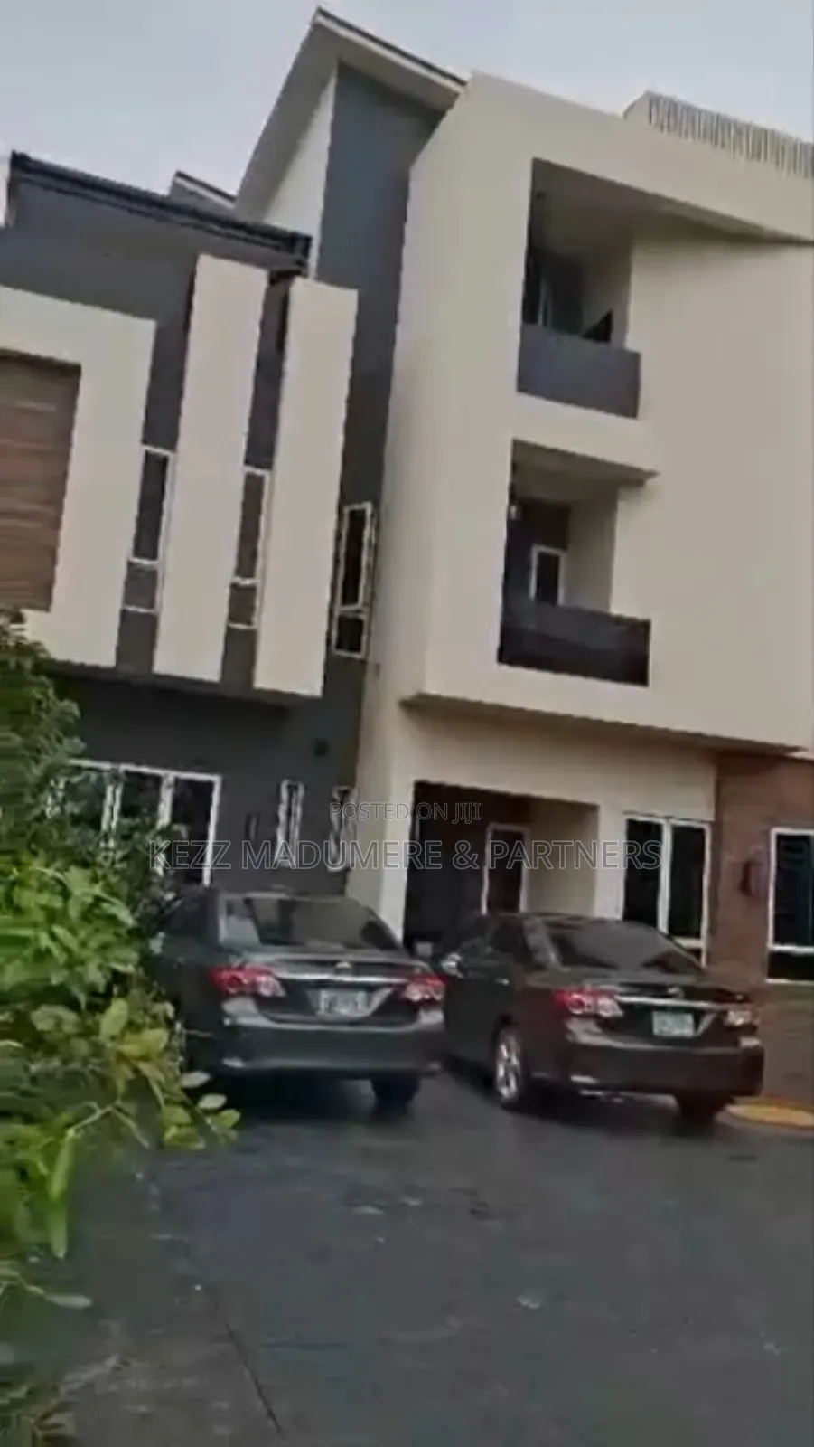 5bdrm Duplex in Dr Peter Odili , for sale in Port-Harcourt
