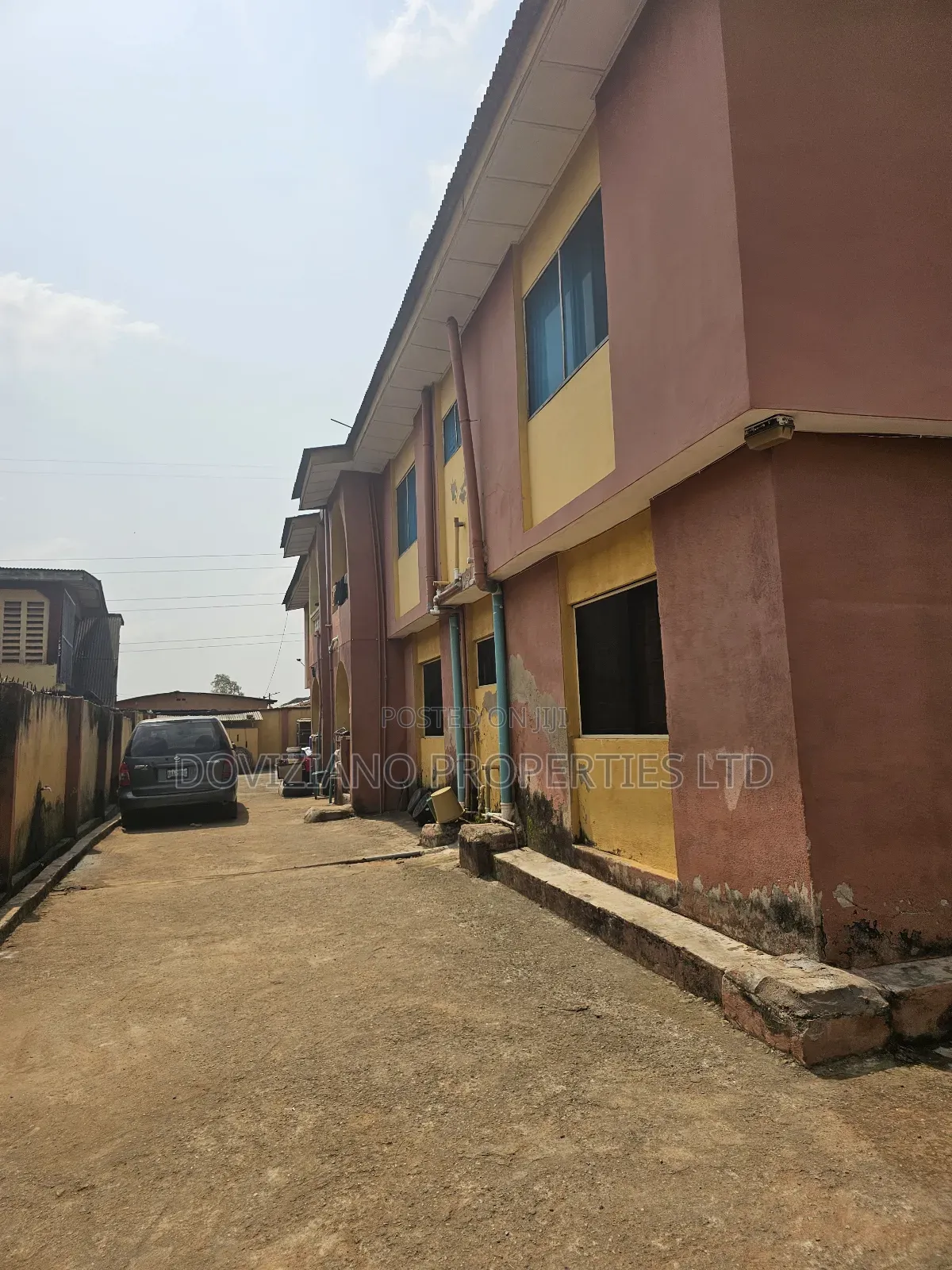 3bdrm Block of Flats in Abule Egba for sale in Abule Egba