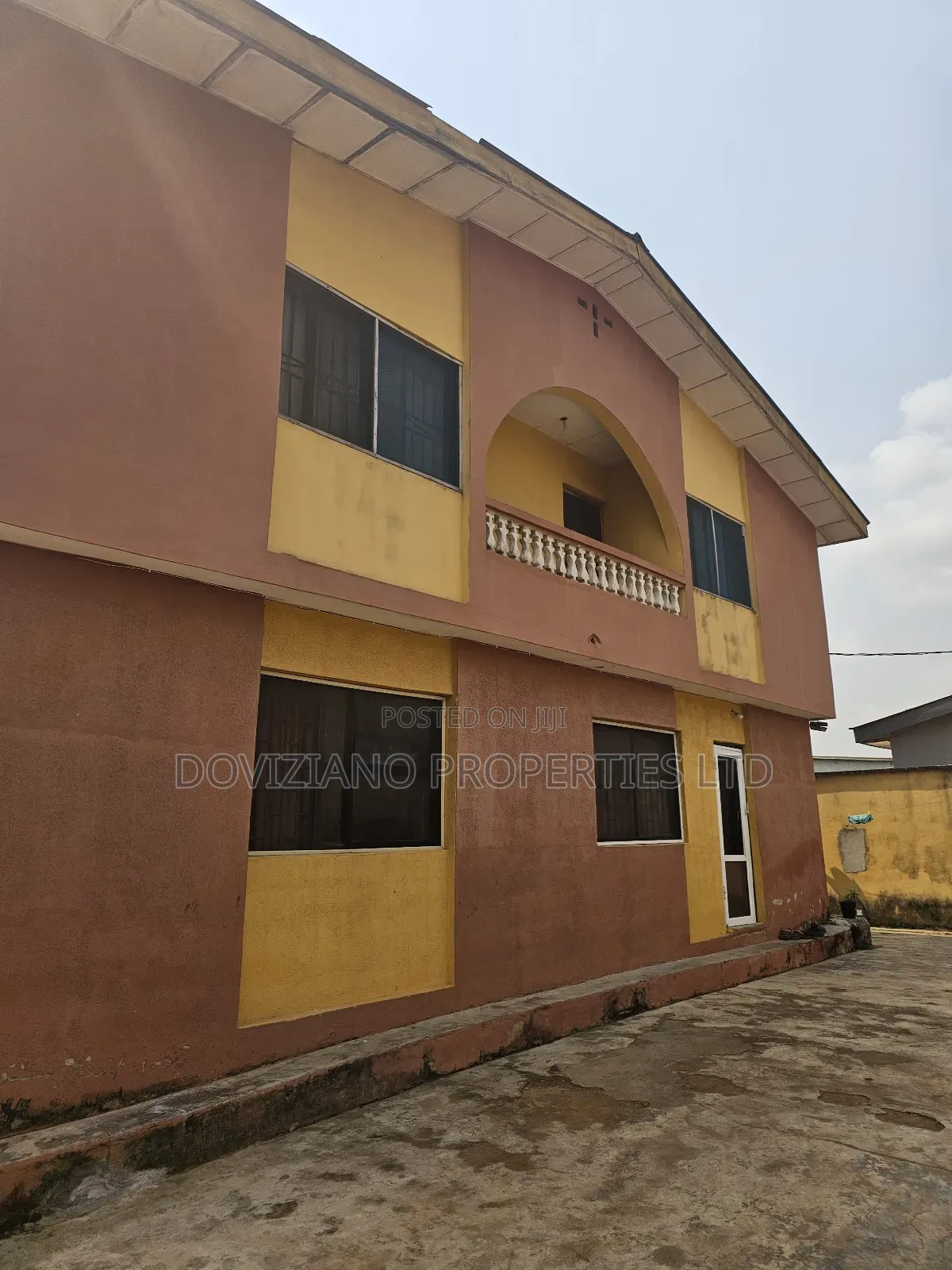3bdrm Block of Flats in Abule Egba for sale in Abule Egba