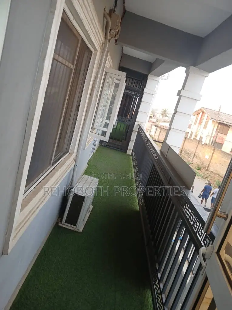 1bdrm Apartment in Babalola, Akala Express for rent in Akala Express