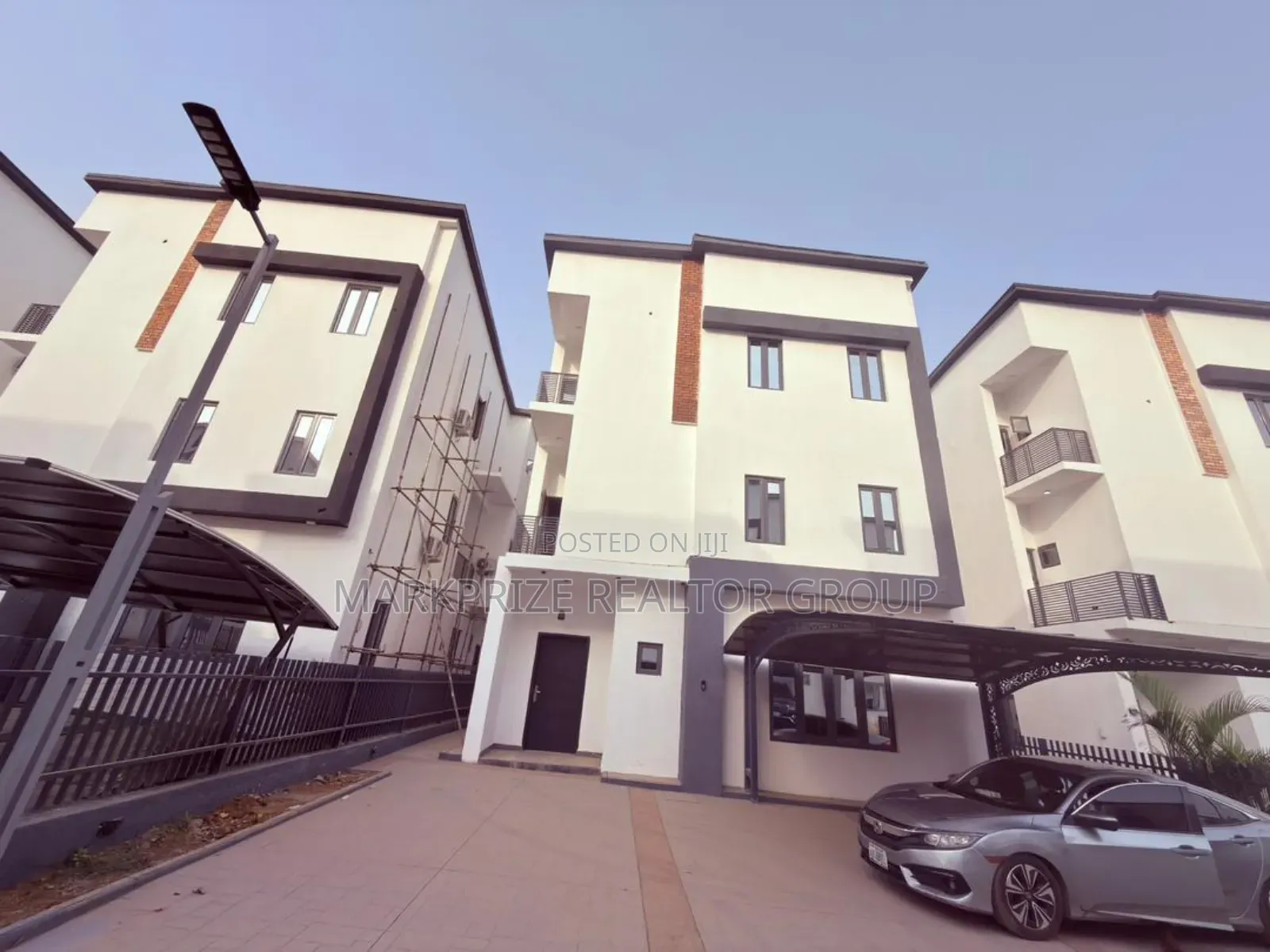 5bdrm Duplex in Kado Abuja for sale in Kado