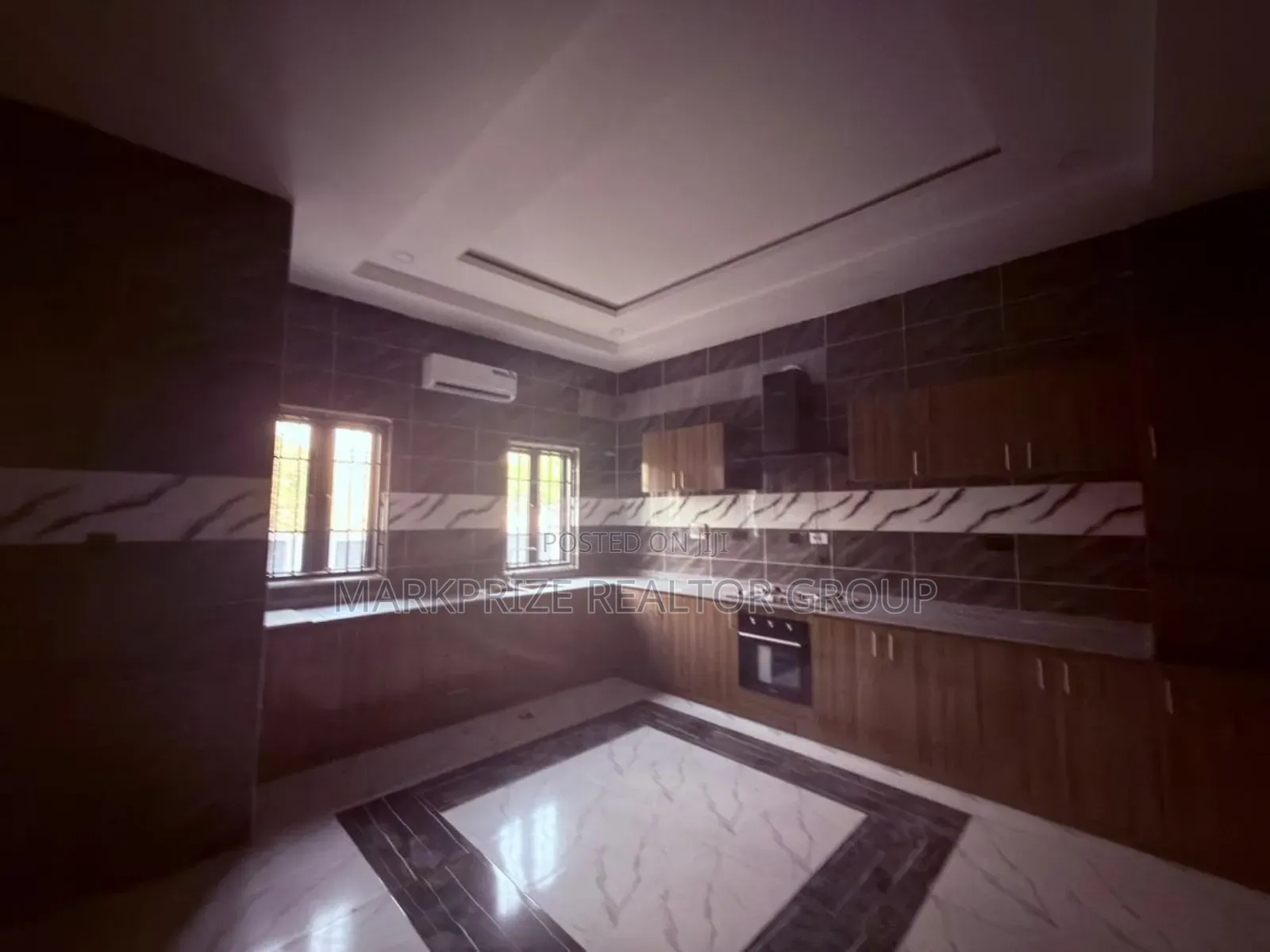 5bdrm Duplex in Kado Abuja for sale in Kado