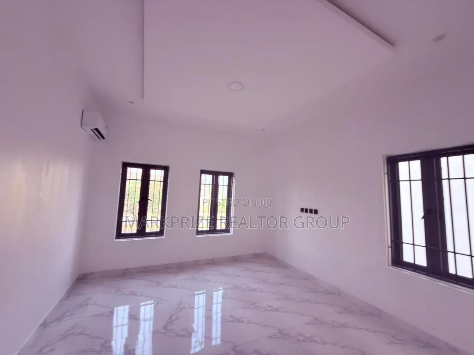 5bdrm Duplex in Kado Abuja for sale in Kado