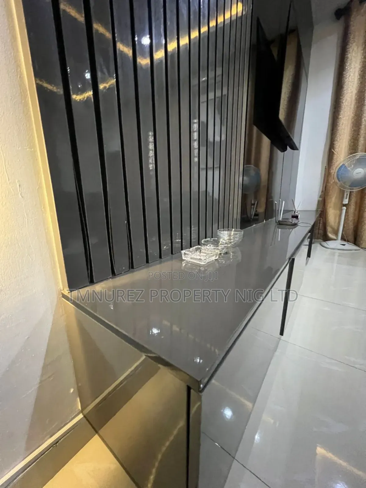 4bdrm Duplex in Orchild Road, Chevron for rent in Chevron