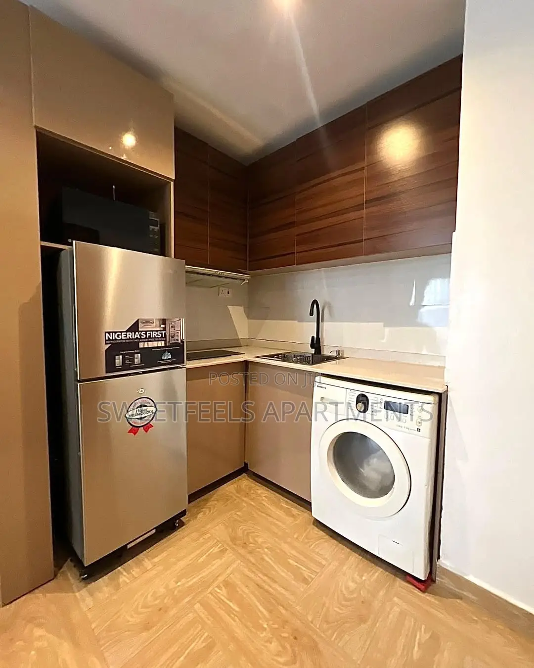 Cofee Studio Loft Apartment in Sabo / Yaba