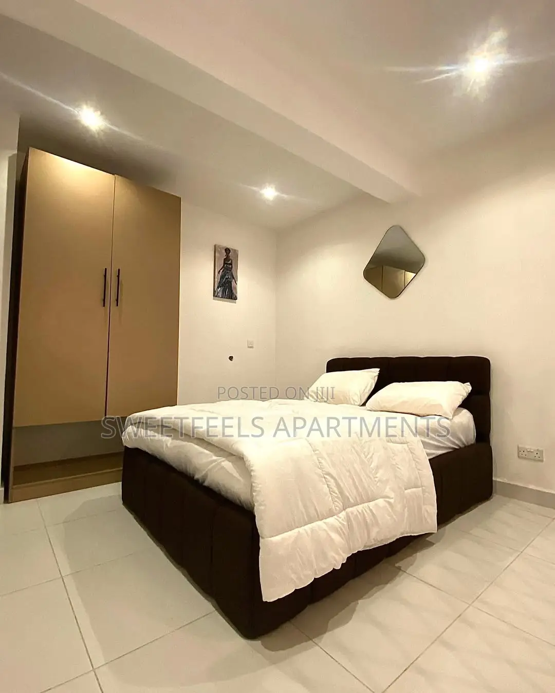 Crystal 
Fully Serviced Studio Loft Bedroom Apartment in Sabo / Yaba