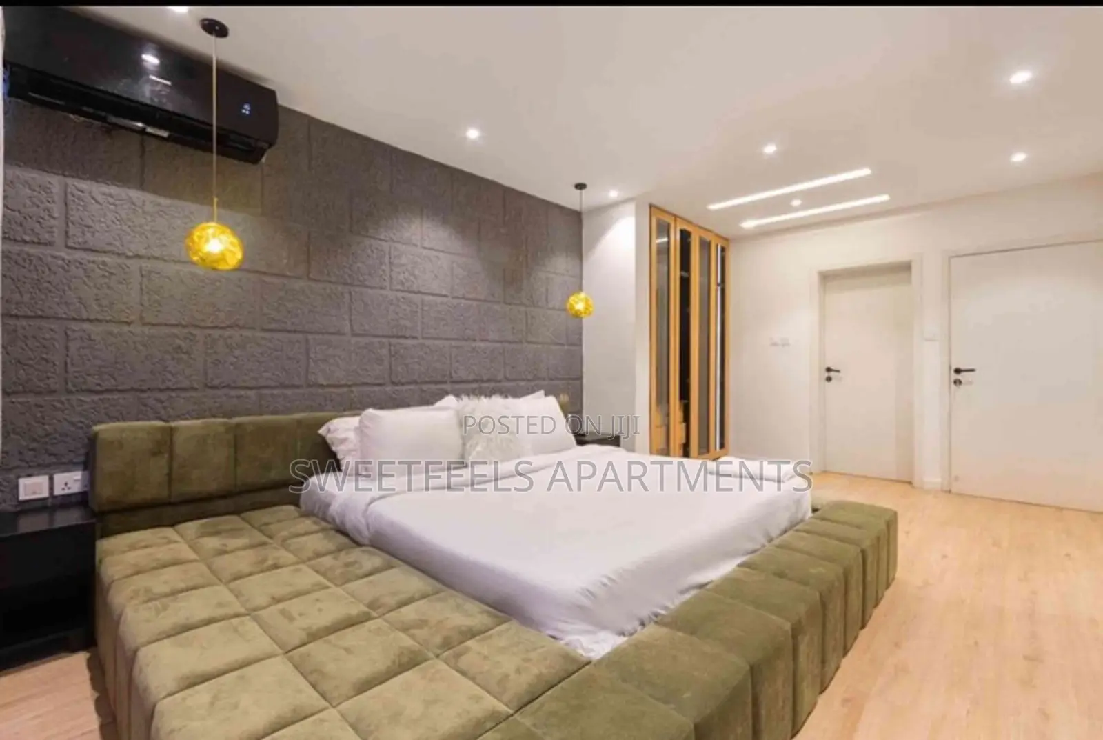 Cape Town: 2 Bedroom Luxury Waterfront Apartment in Lekki Phase 1