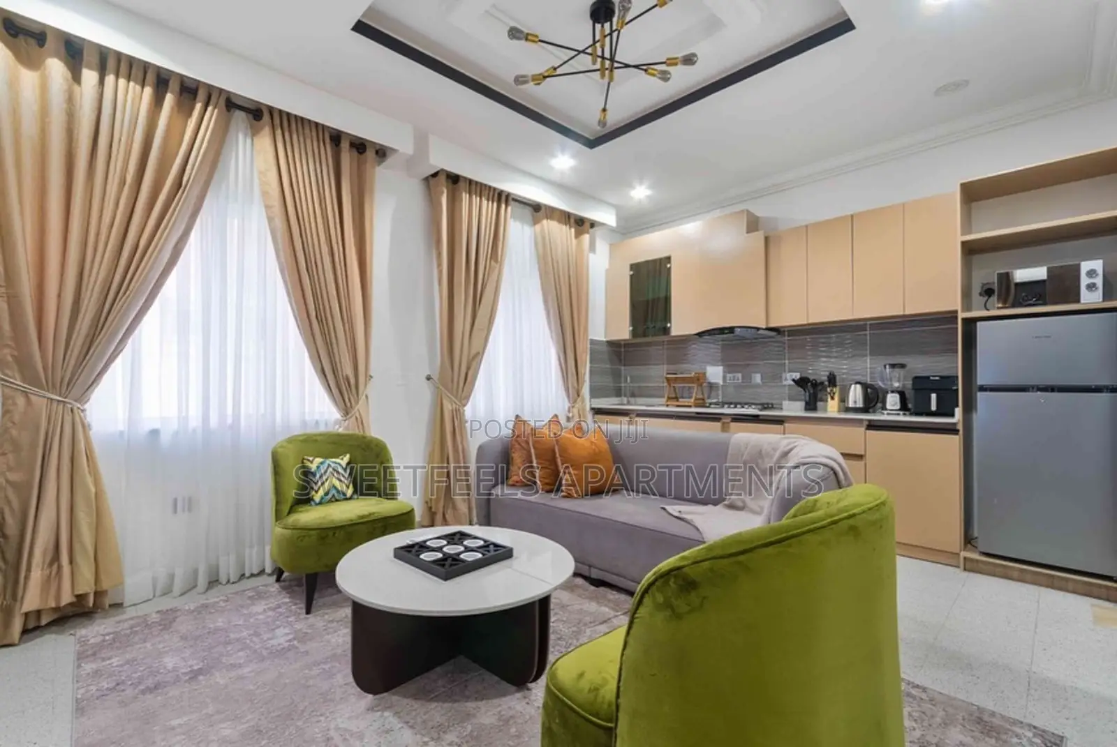 Massive 1 Bedroom Apartment With Ps5 in Lekki Phase 1