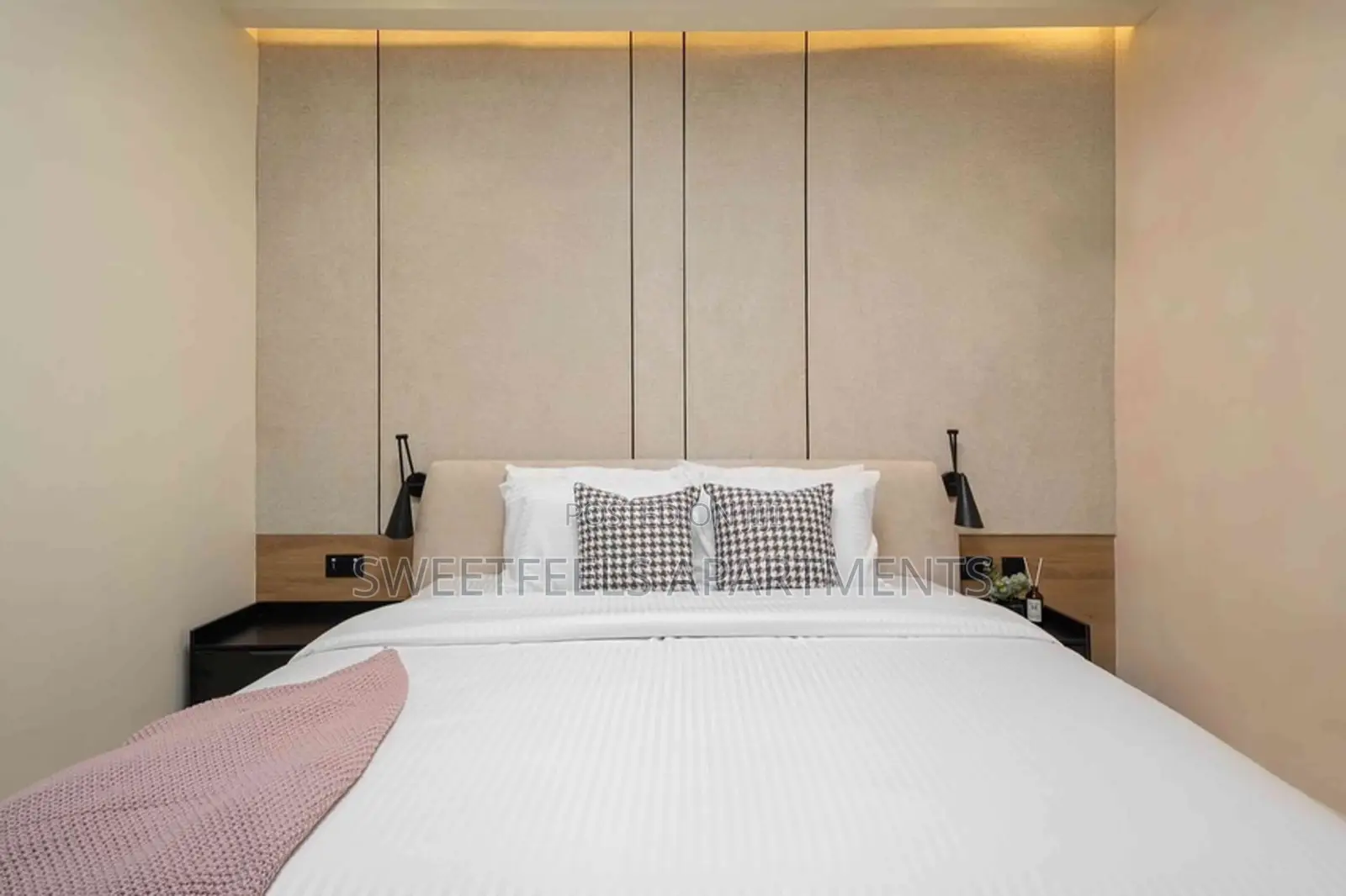 Aura Luxury and Spacious 2 Bedroom Apartment With Pool and Elevators in Lekki Expressway