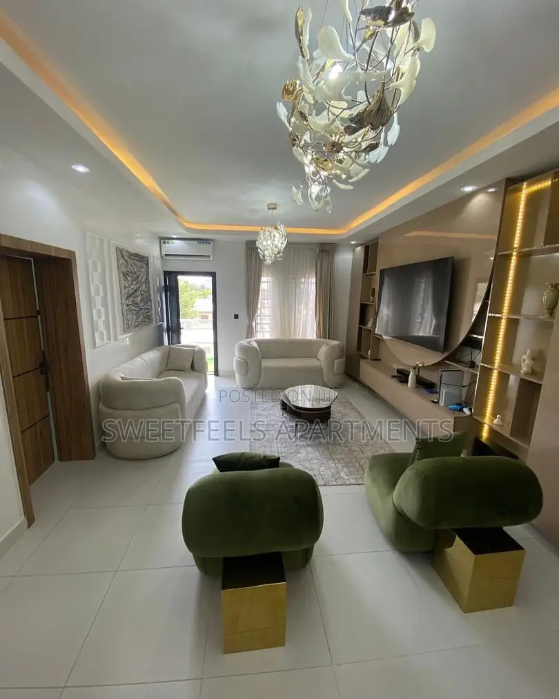 Spacious 2 Bedroom Apartment in Lekki Expressway
