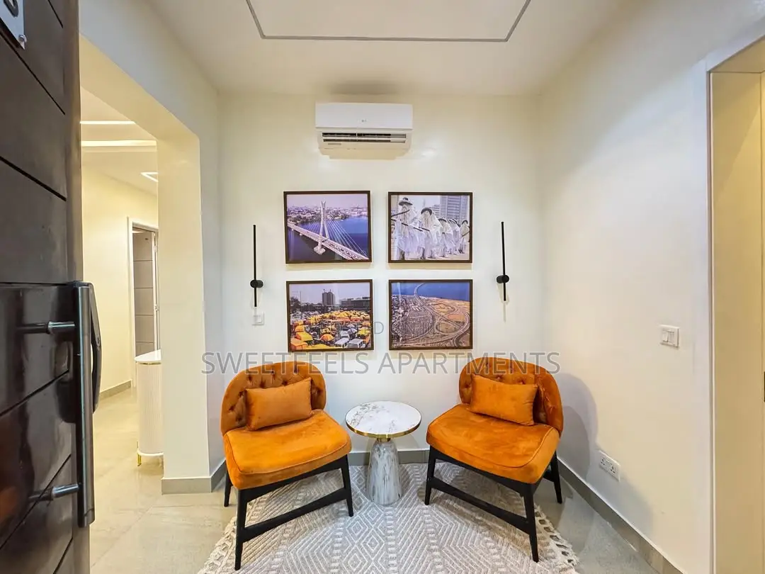 Tastefully Furnished Waterfront 2 Bedroom Apartment in Lekki Phase 1