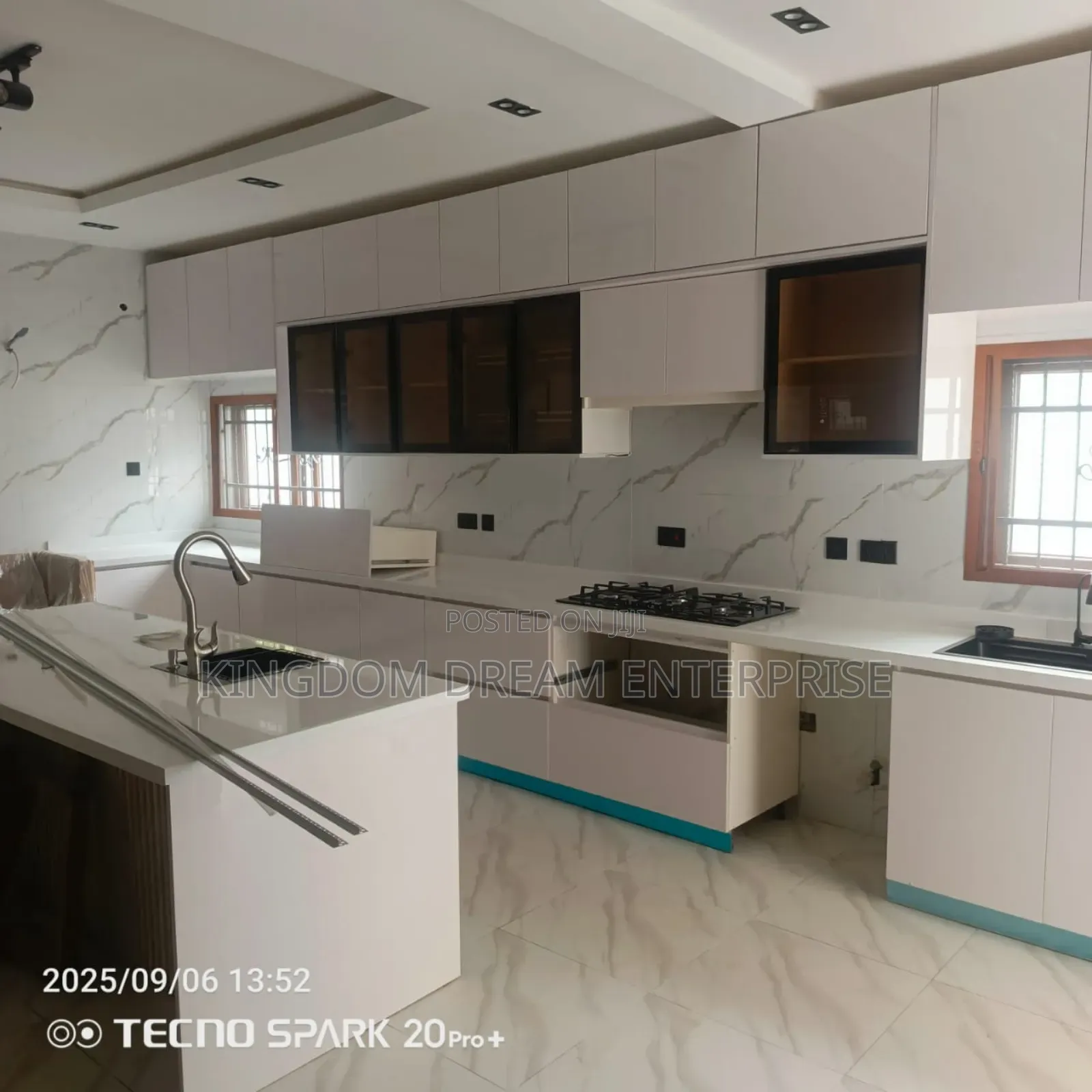 6bdrm House in Ikeja Gra for sale in Ikeja GRA