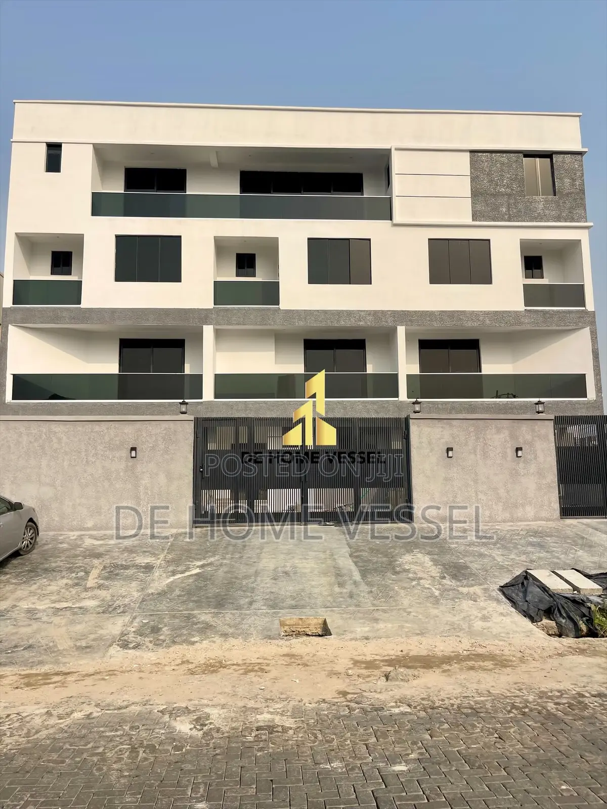 5bdrm Townhouse/Terrace in Lekki for sale in Lekki