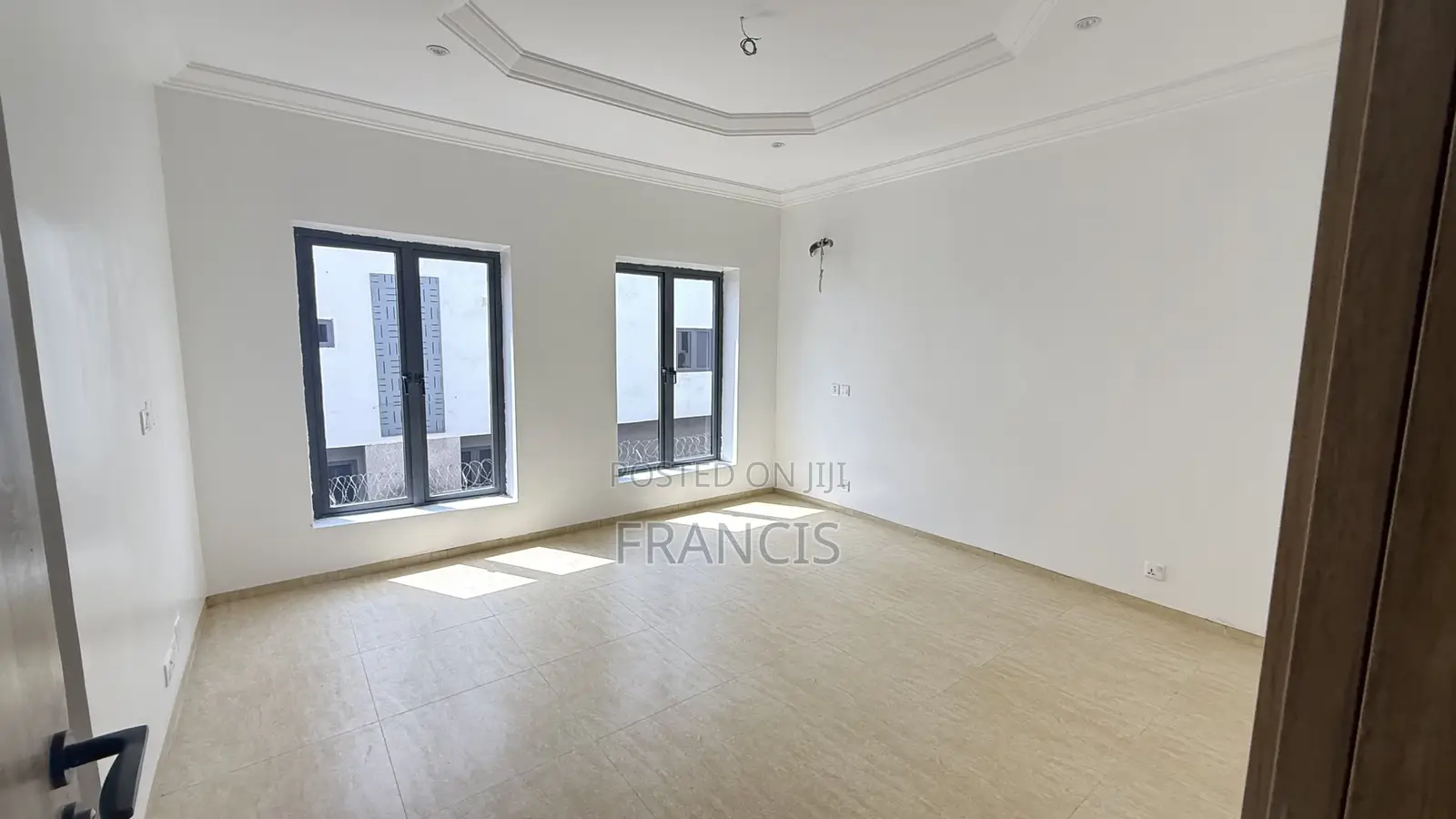 4bdrm Townhouse/Terrace in Pelican, Jahi for sale in Jahi