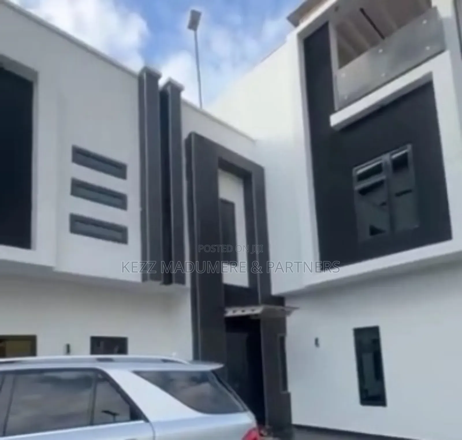 4bdrm Duplex in Dr Peter Odili , for sale in Port-Harcourt