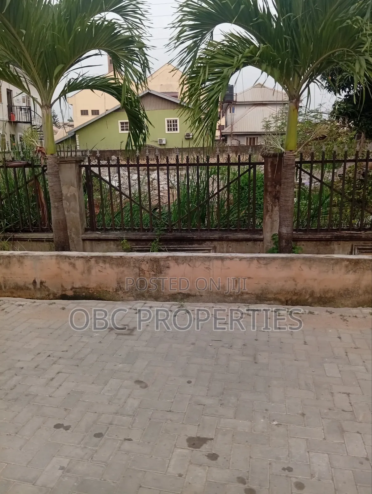 Fenced Land of 600sqm in Atunrase Medina
