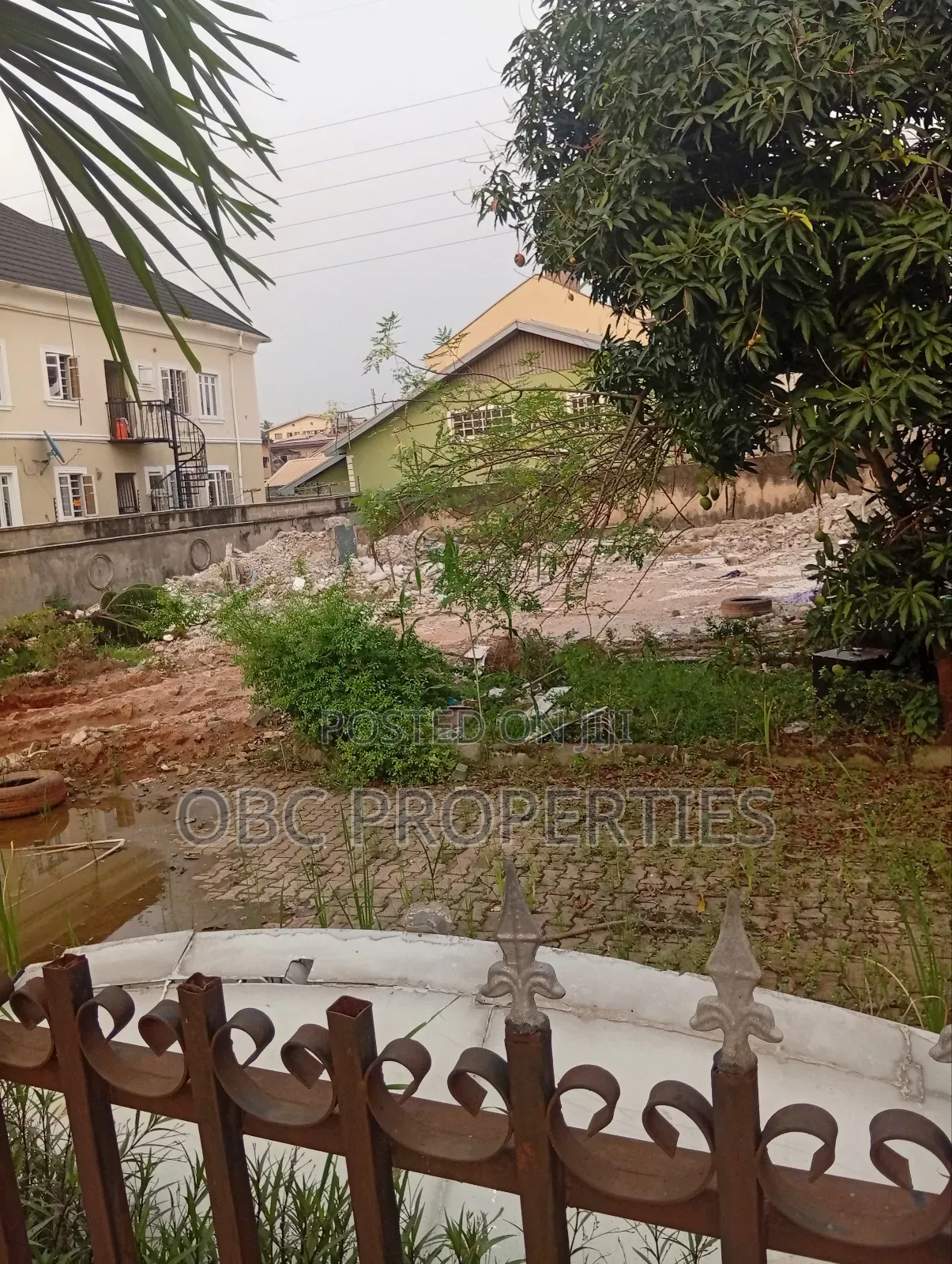 Fenced Land of 600sqm in Atunrase Medina