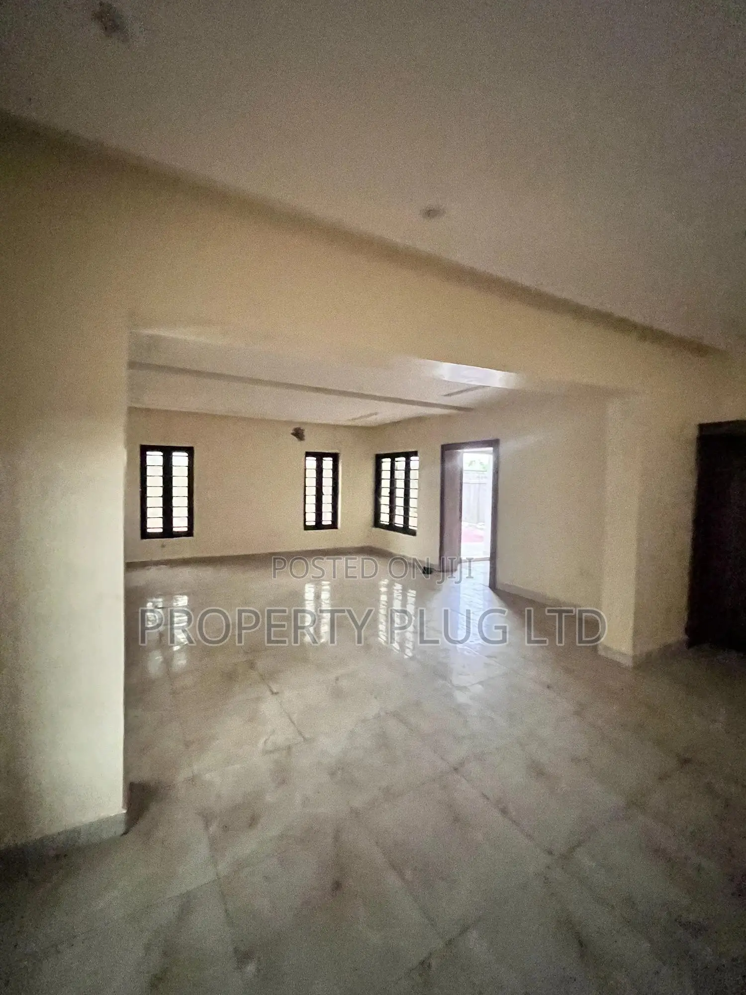5bdrm Duplex in Bahama Estate, Karsana for sale in Karsana