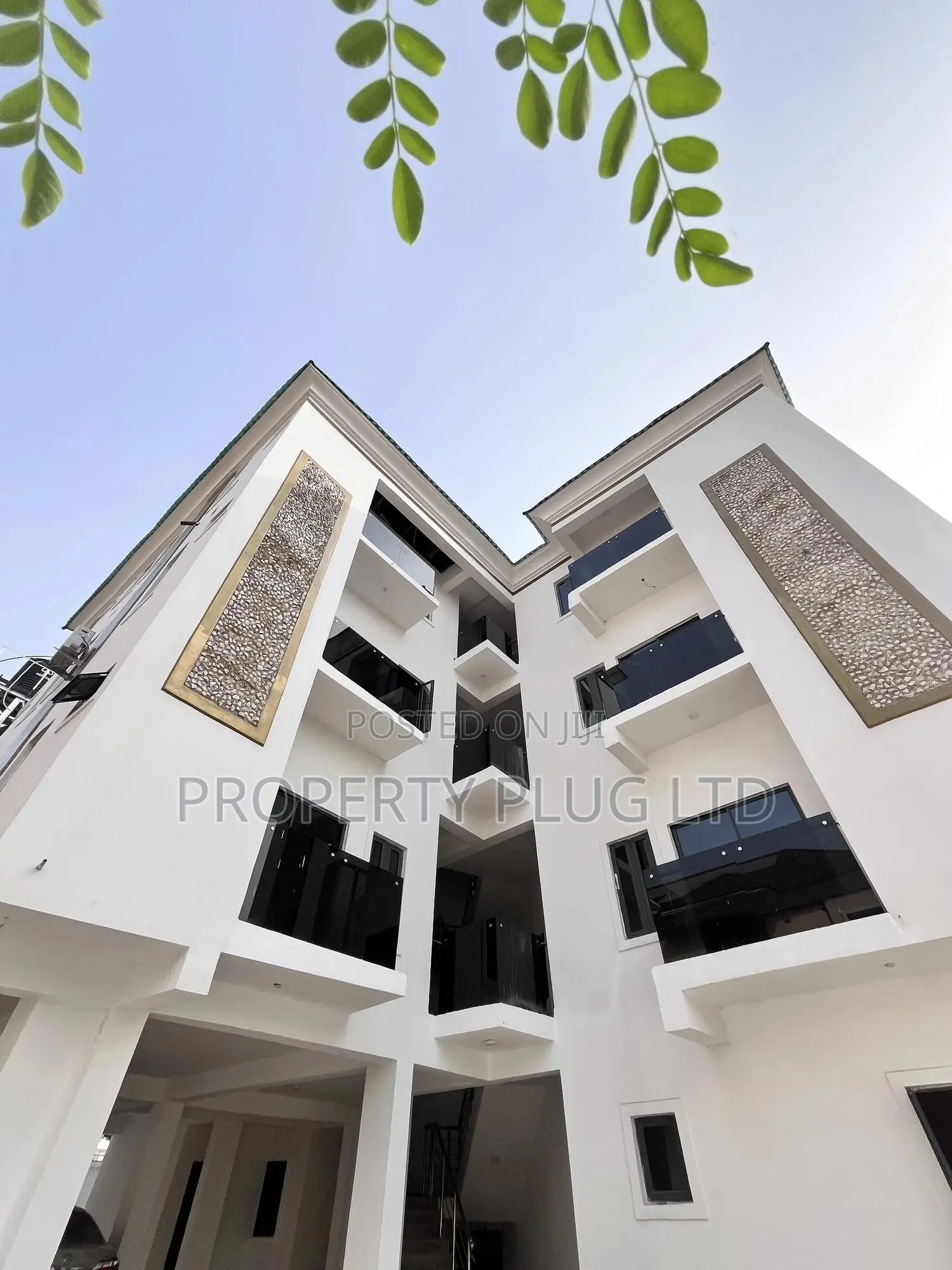 3bdrm Apartment in Opposite Maitama, Katampe for sale in Katampe