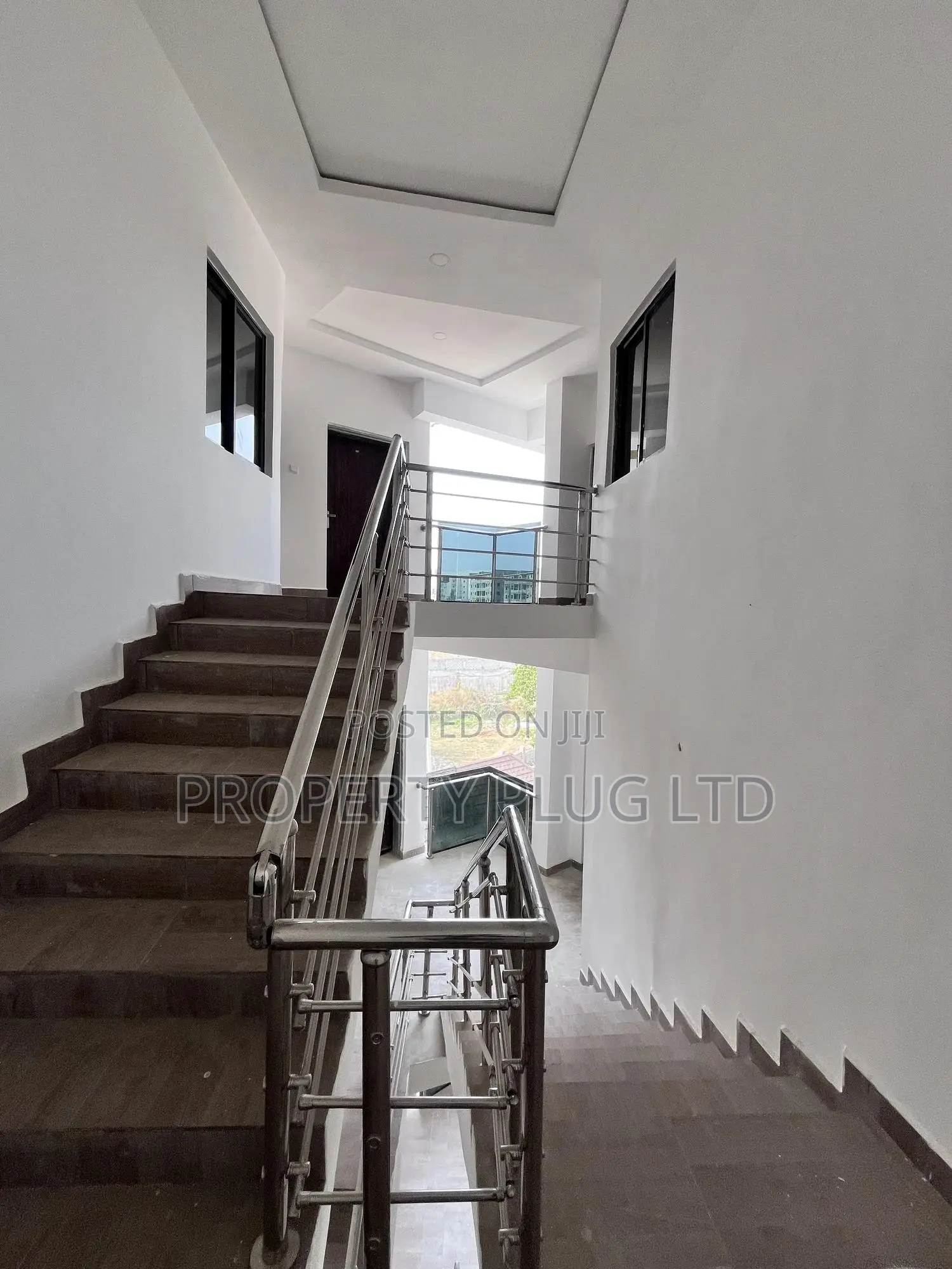 3bdrm Apartment in Opposite Maitama, Katampe for sale in Katampe