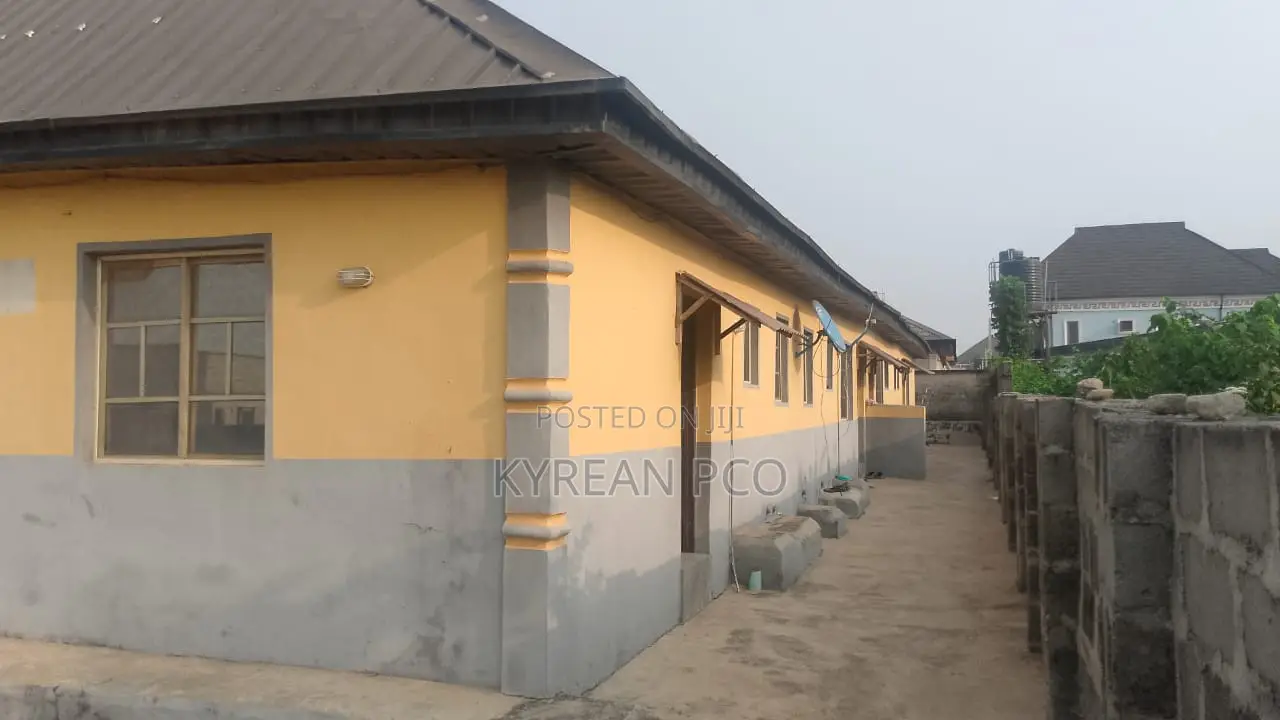 1bdrm Block of Flats in Ikorodu for sale in Ikorodu