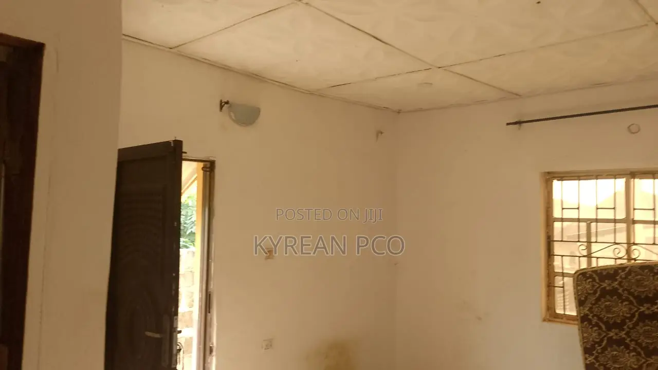 1bdrm Block of Flats in Ikorodu for sale in Ikorodu