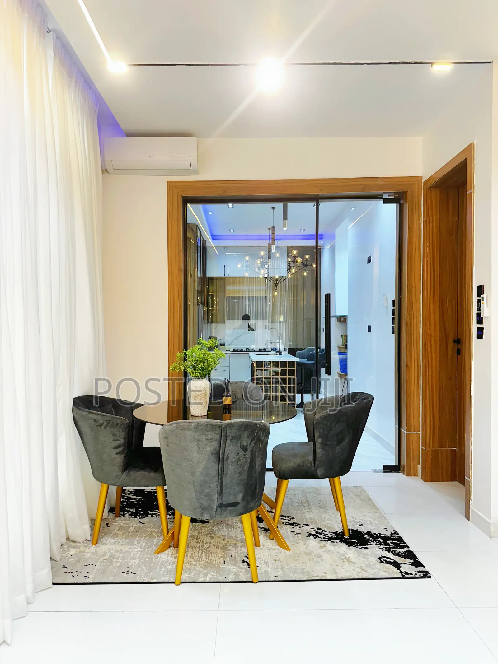 4bedroom Service Apartment in Lekki Phase 2