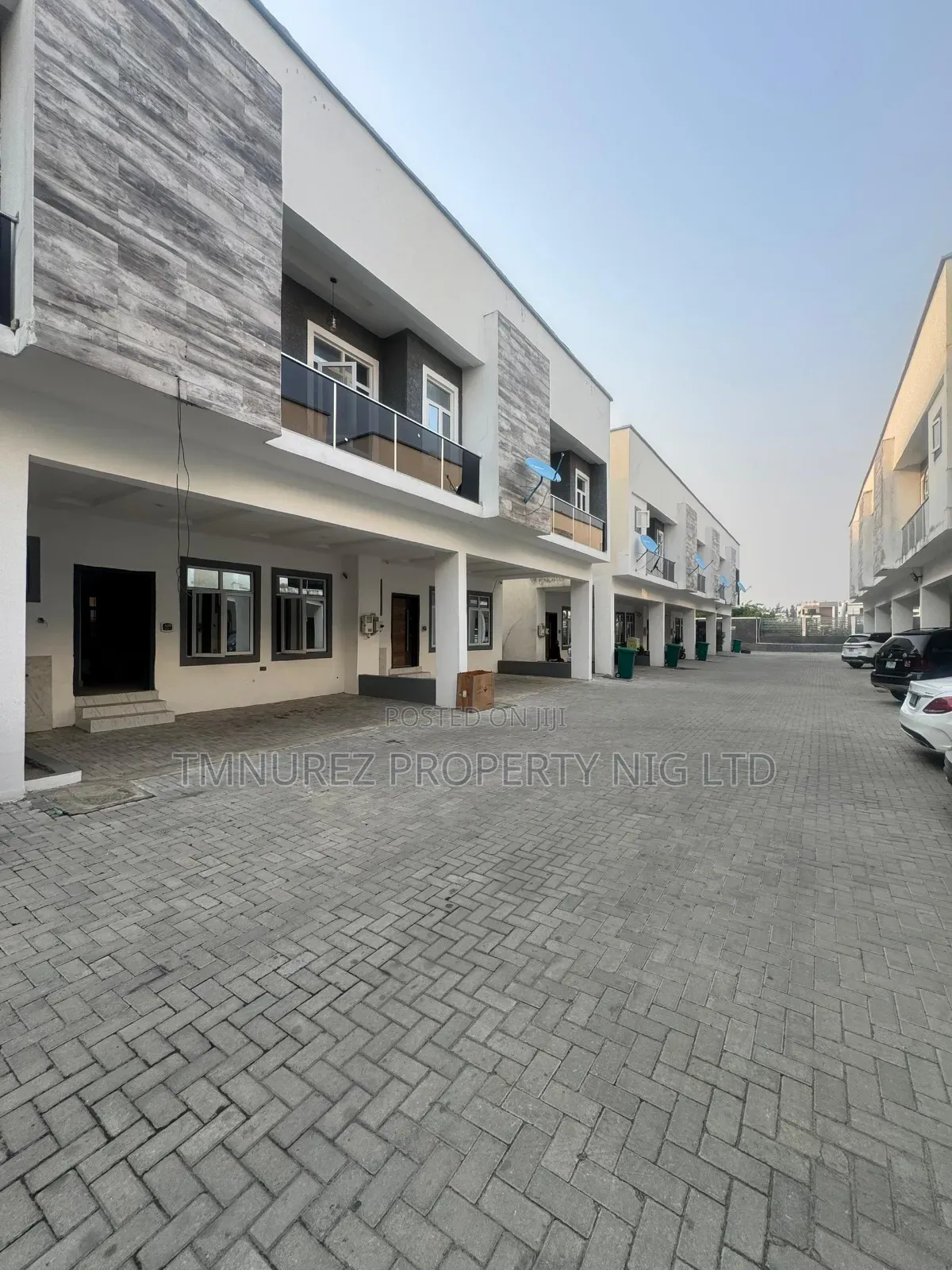 4bdrm Duplex in Orchild Lekki, Chevron for rent in Chevron