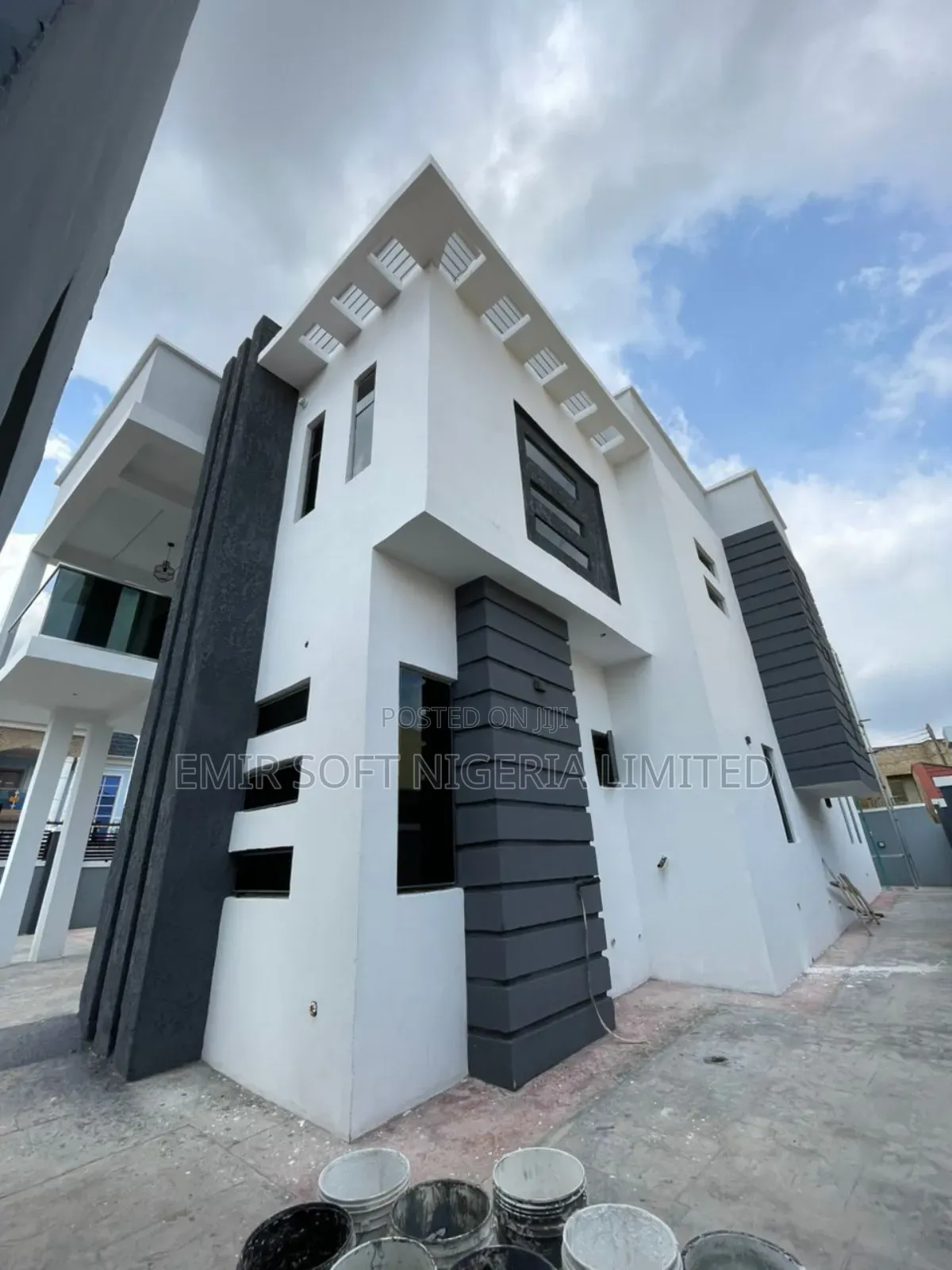 4bdrm Duplex in Akoto Estate, Akala Express for sale in Akala Express