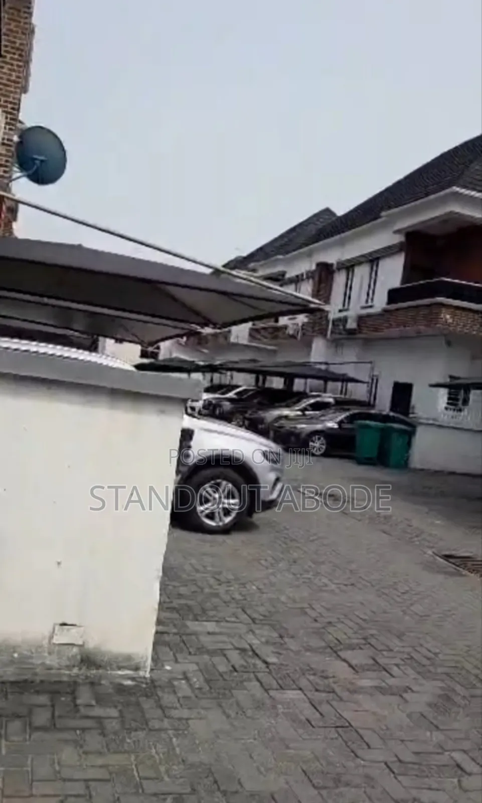 4bdrm Duplex in In An Estate, Osapa london for sale in Osapa london