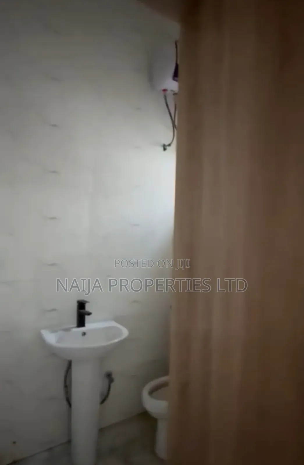 Mini Flat in Westend Estate, Lekki for rent in Lekki