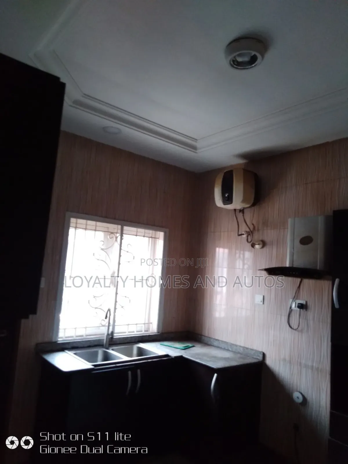 3bdrm House in Ikeja for sale in Ikeja
