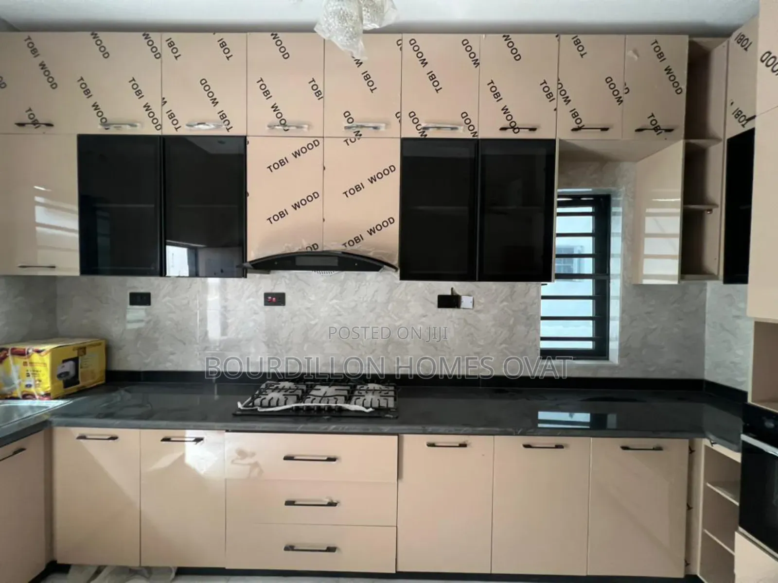 4bdrm Duplex in Ikota Lagos State for sale in Ikota