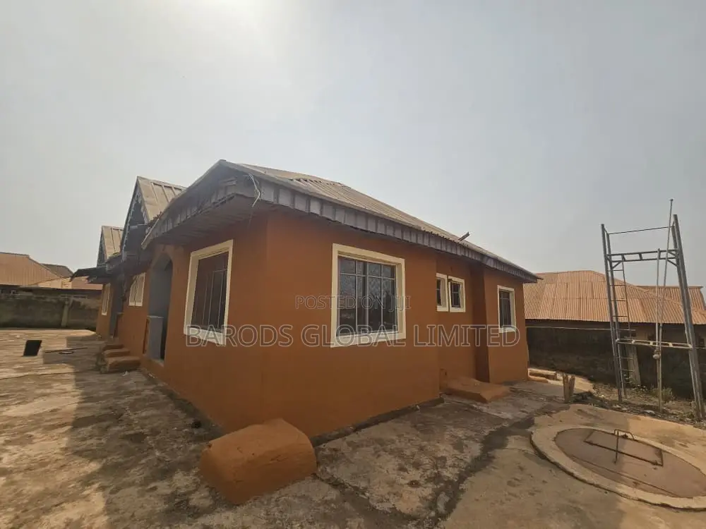 2bdrm Bungalow in Olokuta, Idi-Aba, Abeokuta South for sale in Abeokuta South