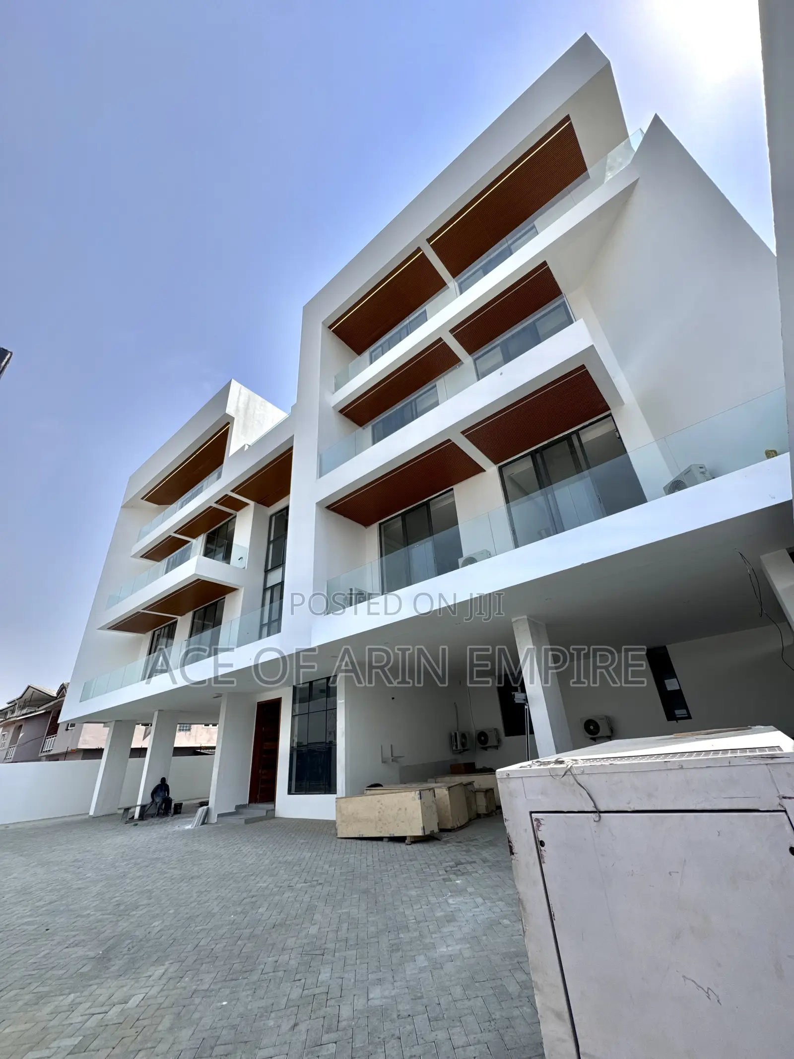 2bdrm Apartment in Lekki Phase 1. for sale in Lekki Phase 1