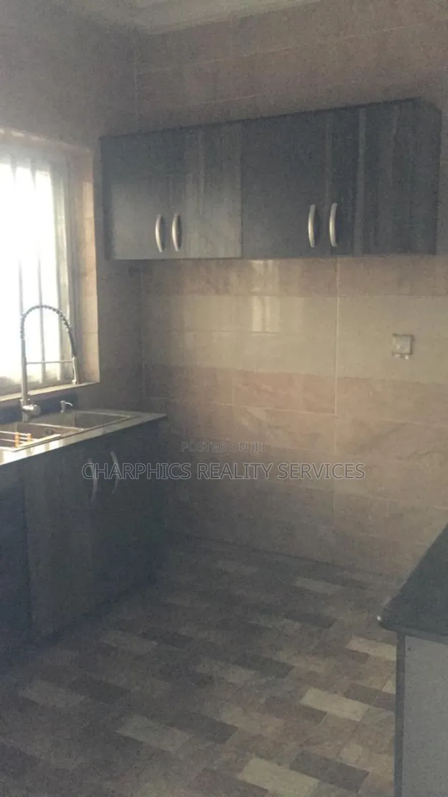 5bdrm Duplex in Ogunlana for sale in Ogunlana