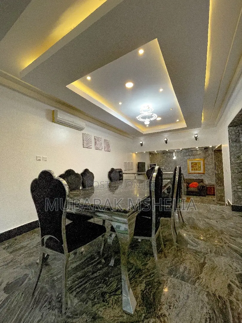 Furnished 5bdrm Duplex in Maitama for sale in Maitama
