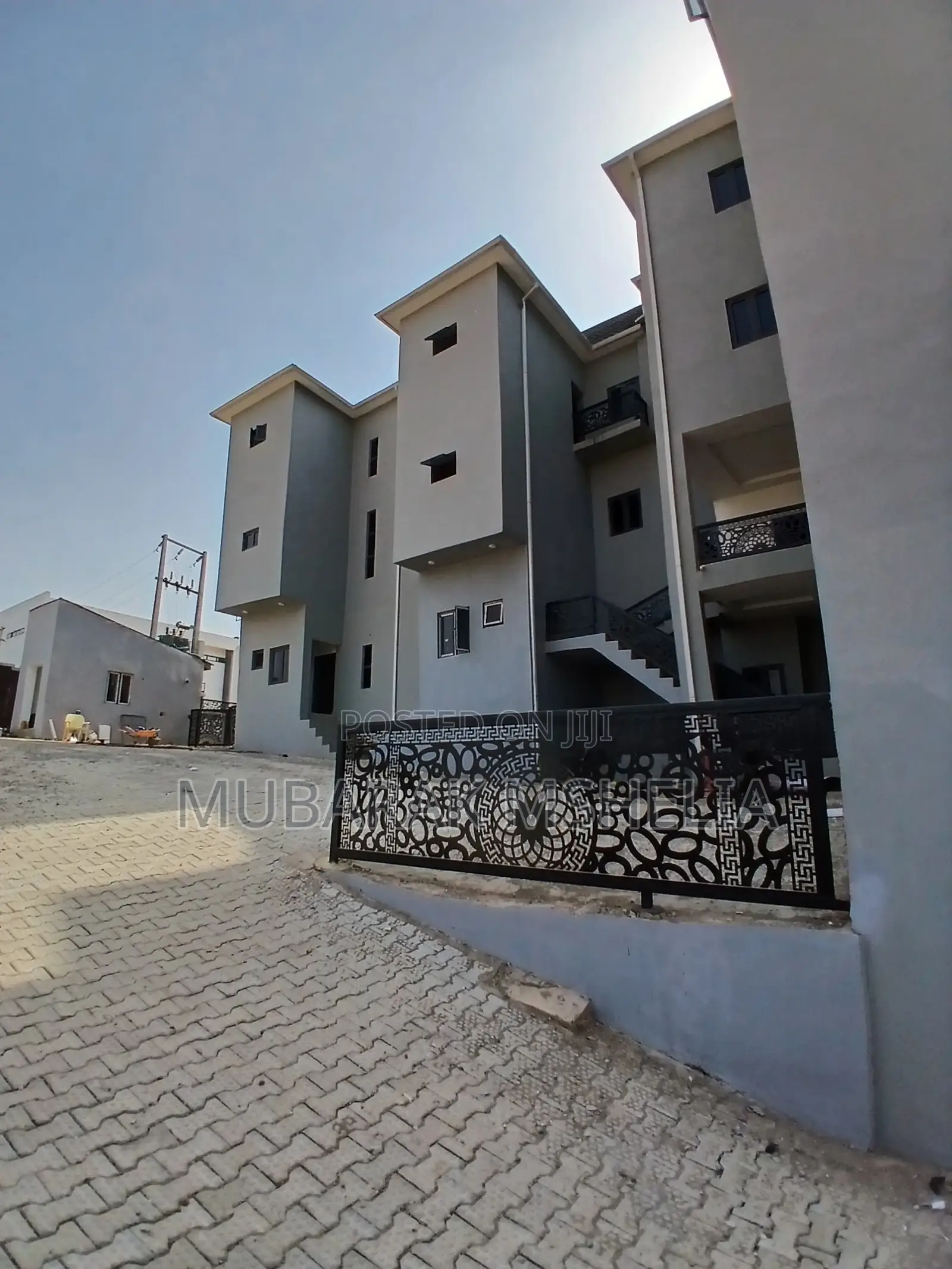 4bdrm Duplex in Mabushi for sale in Mabushi