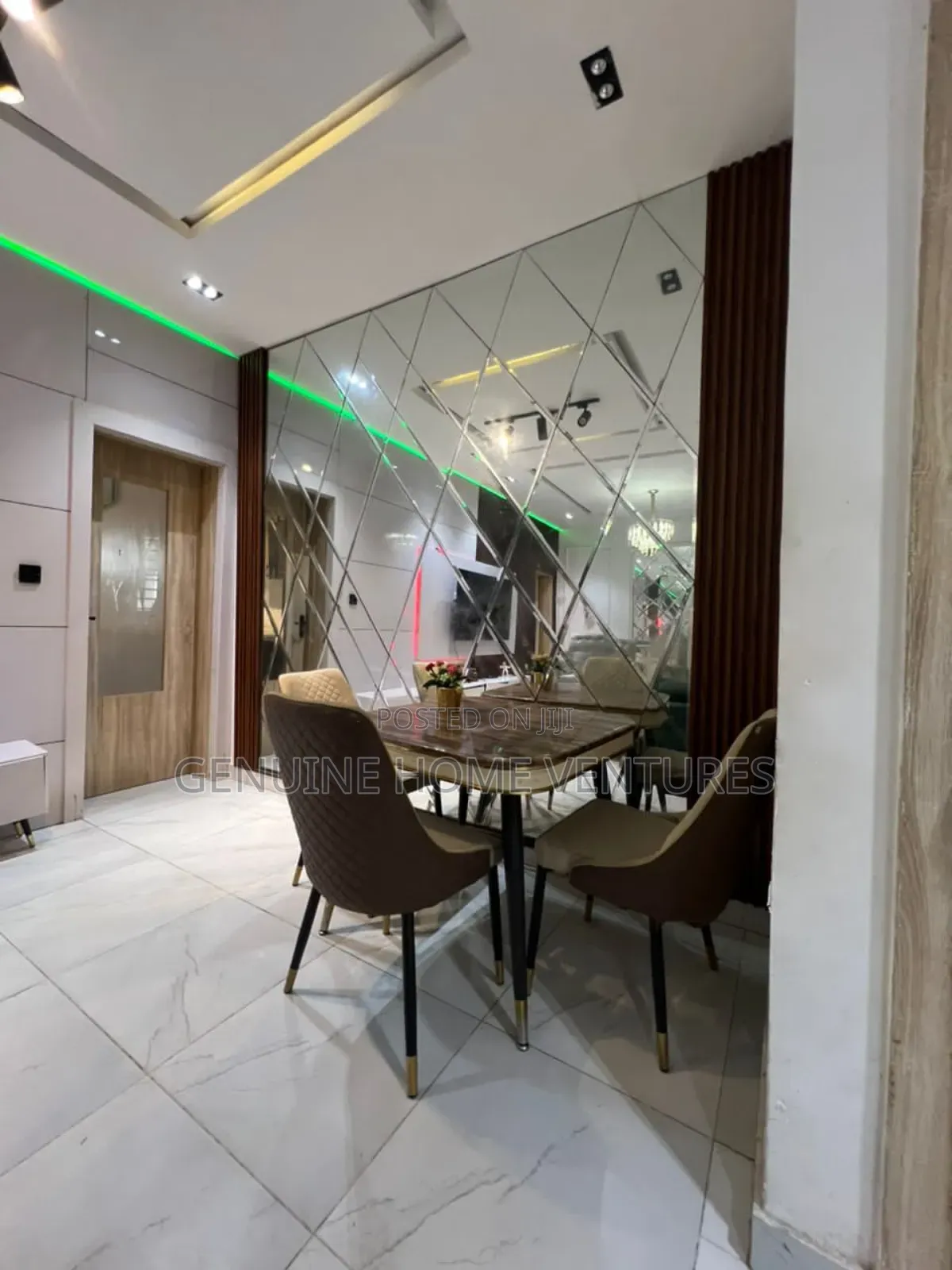 Furnished 4bdrm Duplex in Orchid, Chevron for sale in Chevron