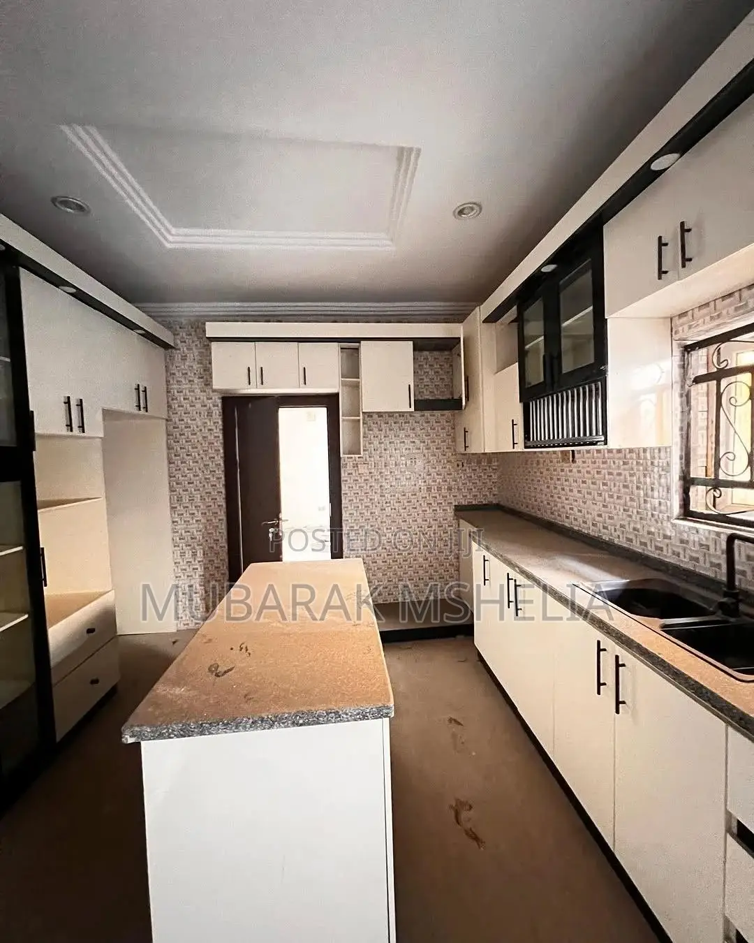 4bdrm Duplex in Durumi for sale in Durumi