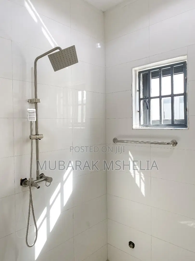 5bdrm Duplex in Guzape District for sale in Guzape District