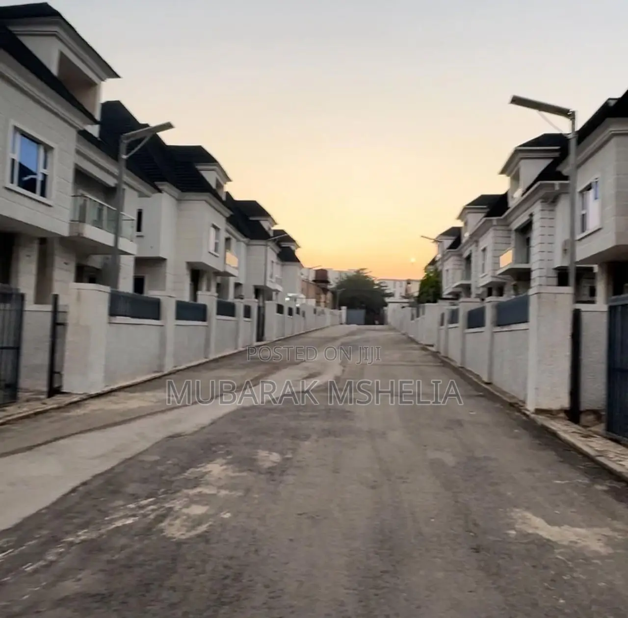 5bdrm Duplex in Guzape District for sale in Guzape District