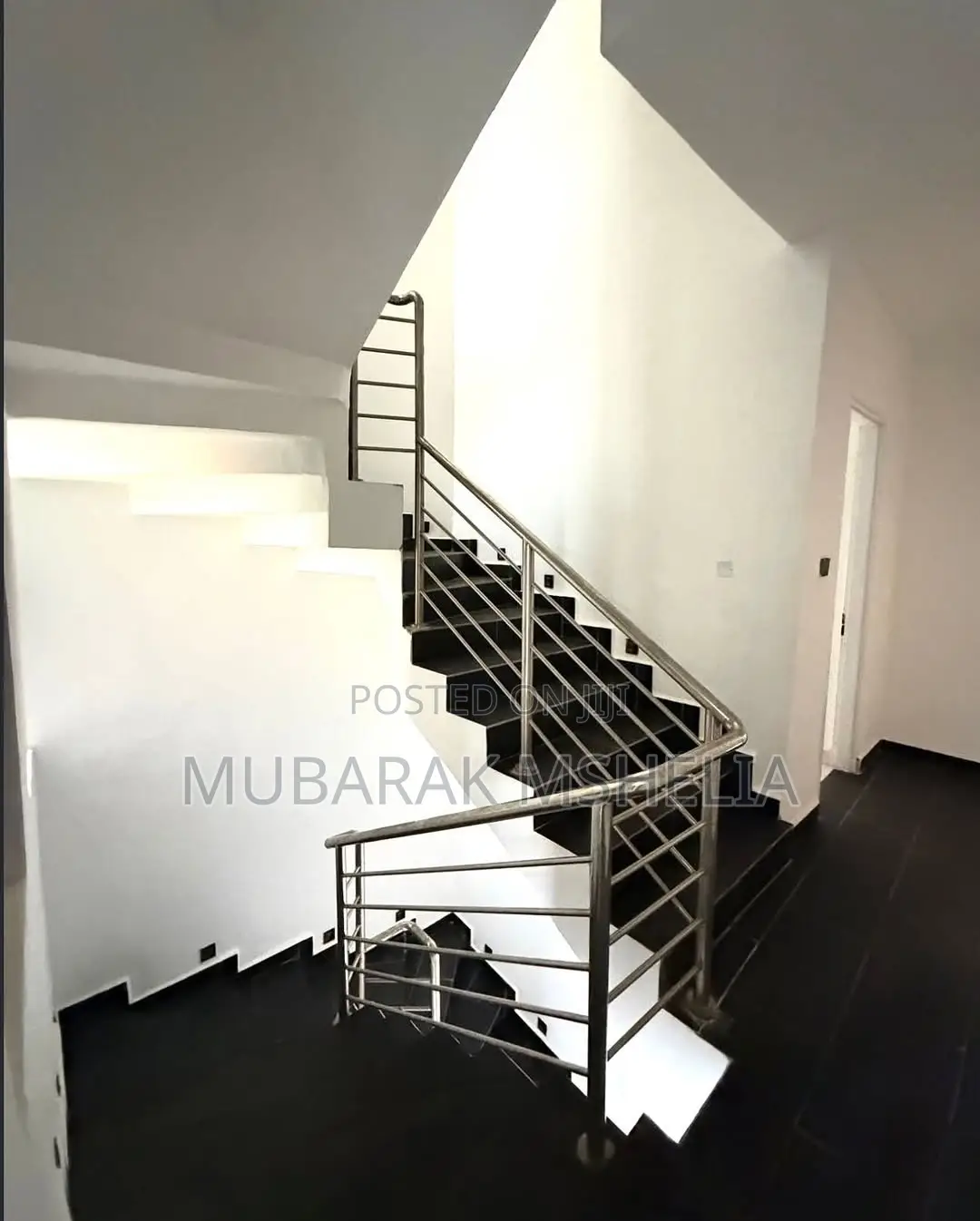 5bdrm Duplex in Guzape District for sale in Guzape District